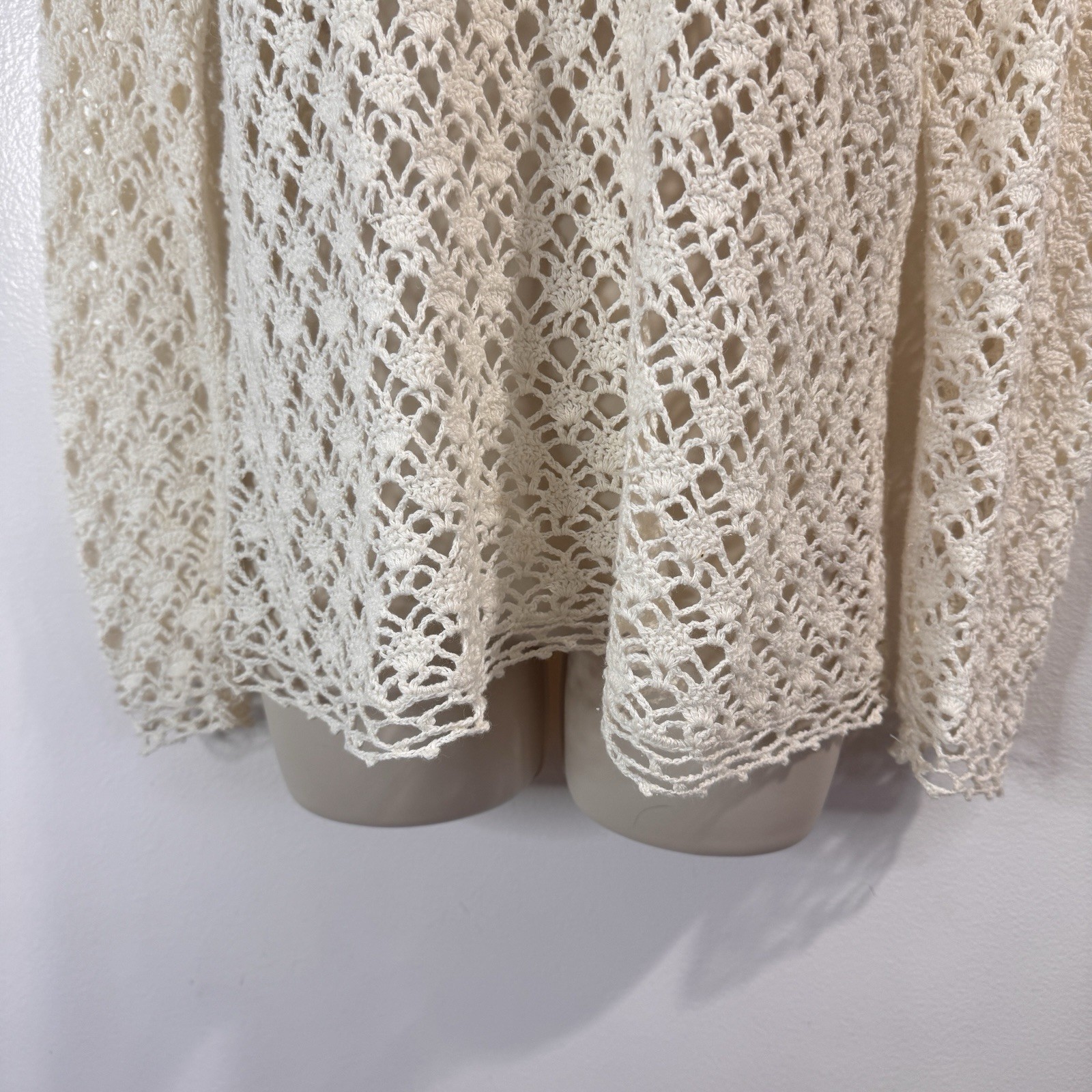 Vintage 90s Y2K Tiara Shirt S Crochet Lace Open Knit Off Shoulder White Boho