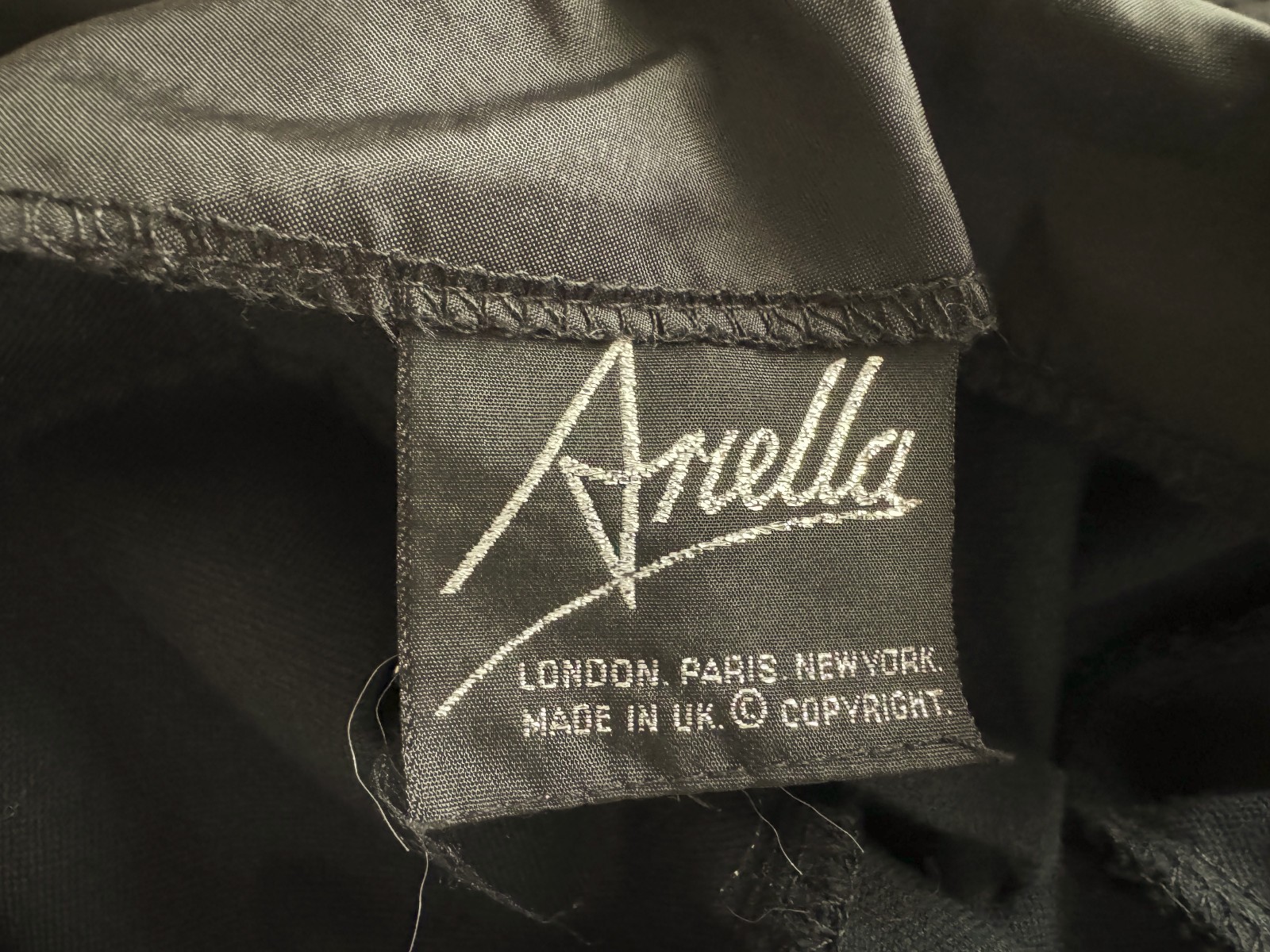 Vtg ’90s ARIELLA London Sz L Velvet Fit & Flare Retro Style Black Cocktail Dress