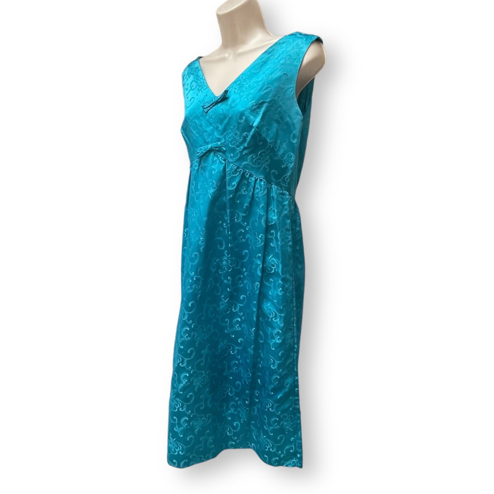 1960’s Empire Waist Teal Blue Chinese Floral Brocade Sleeveless Dress With Bows