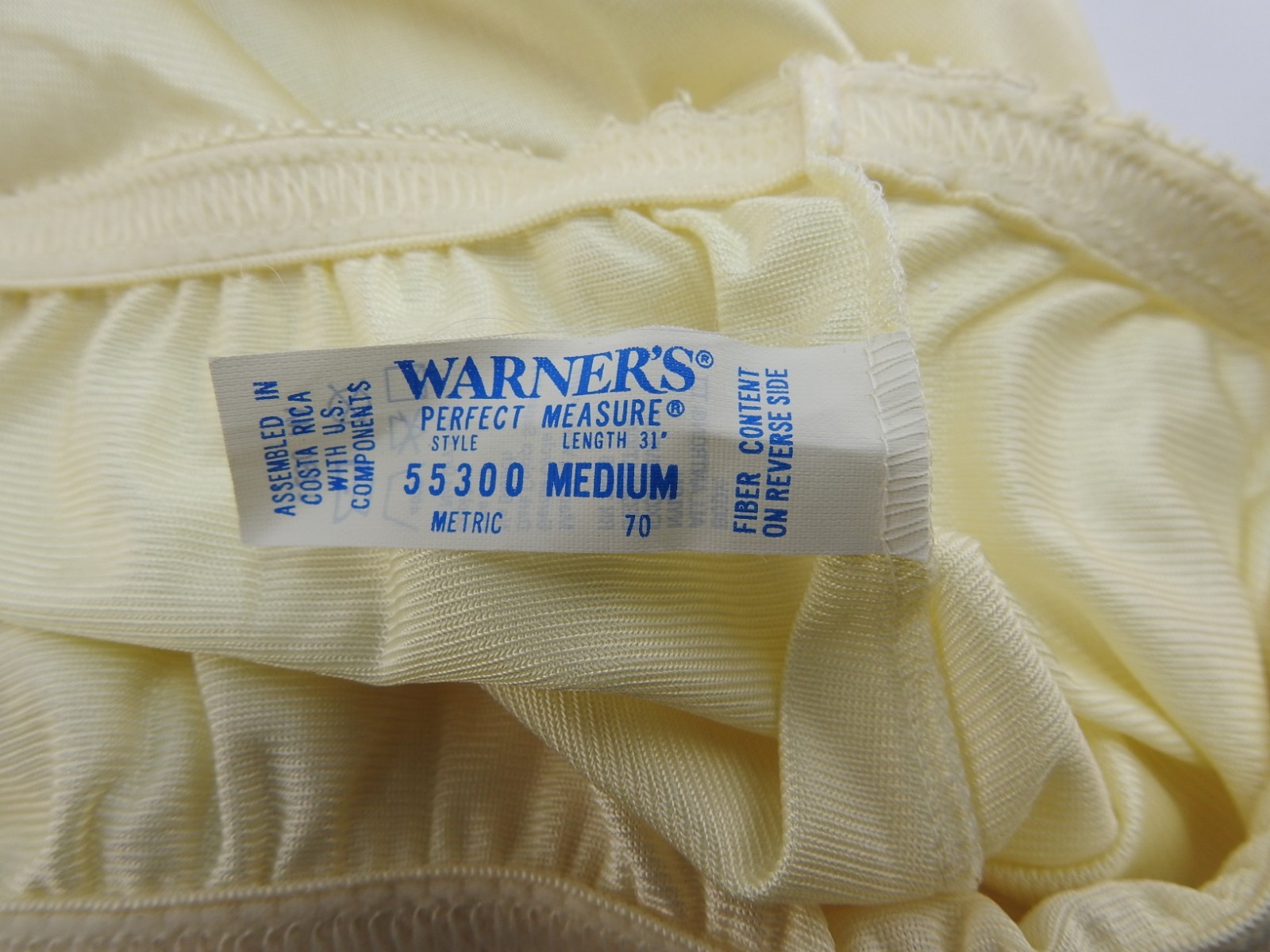 Vintage Warner’s Perfect Measure Half Slip Ivory Cream Sz M 31″ Length Lace H