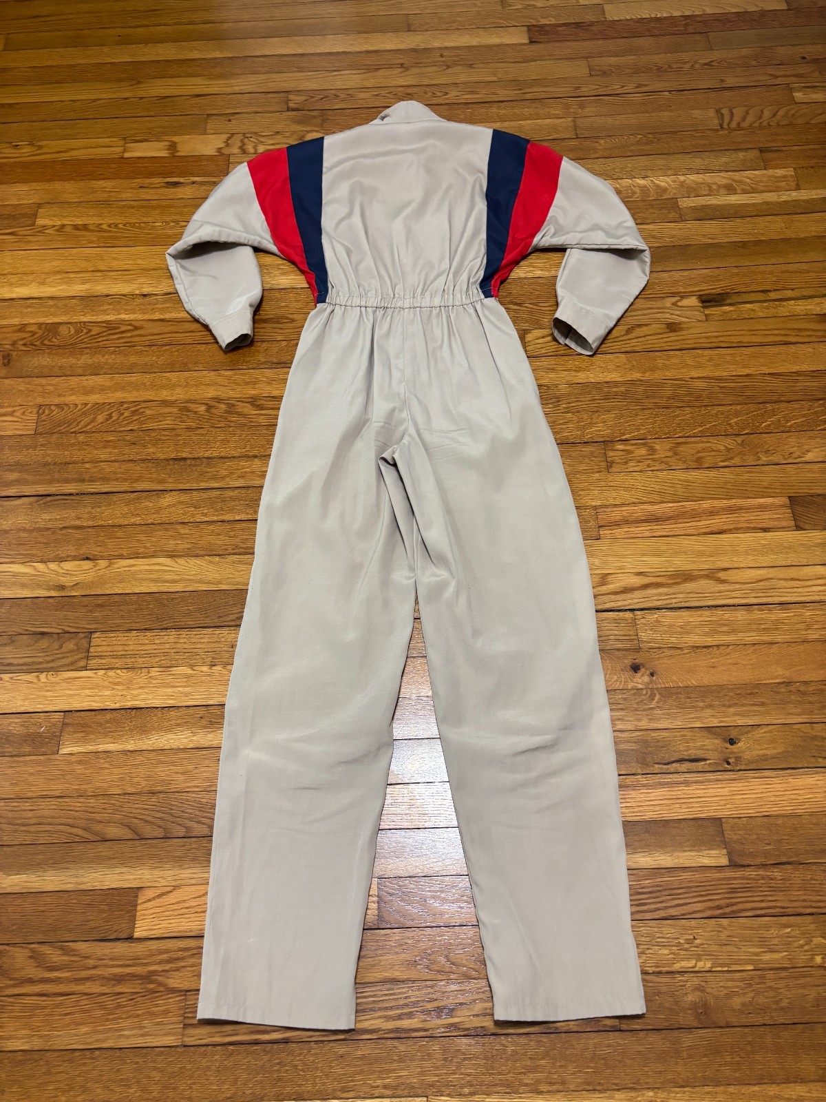 Vintage 1960’s Sue Brett Womens Jumpsuit Size 7/8 Beige Coveralls Zip Up Flyers