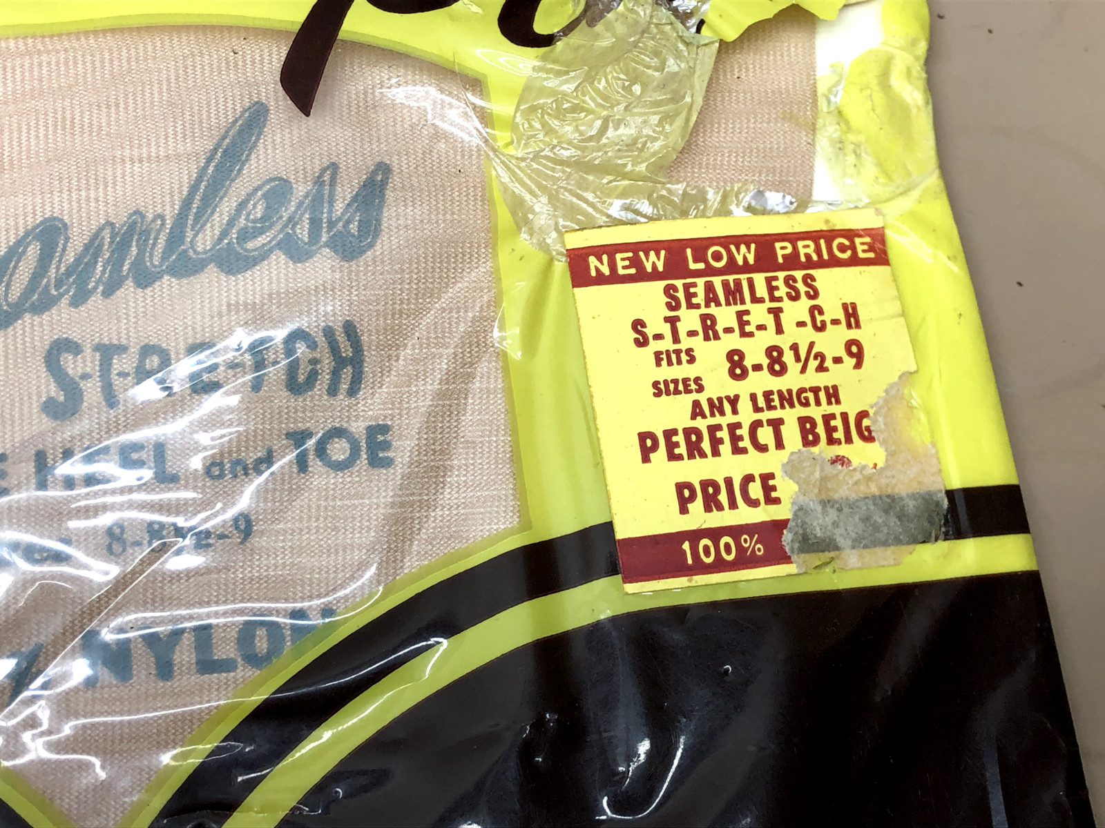Lot of 2 Packages VINTAGE PERFECT PLUS NYLON STOCKINGS B1