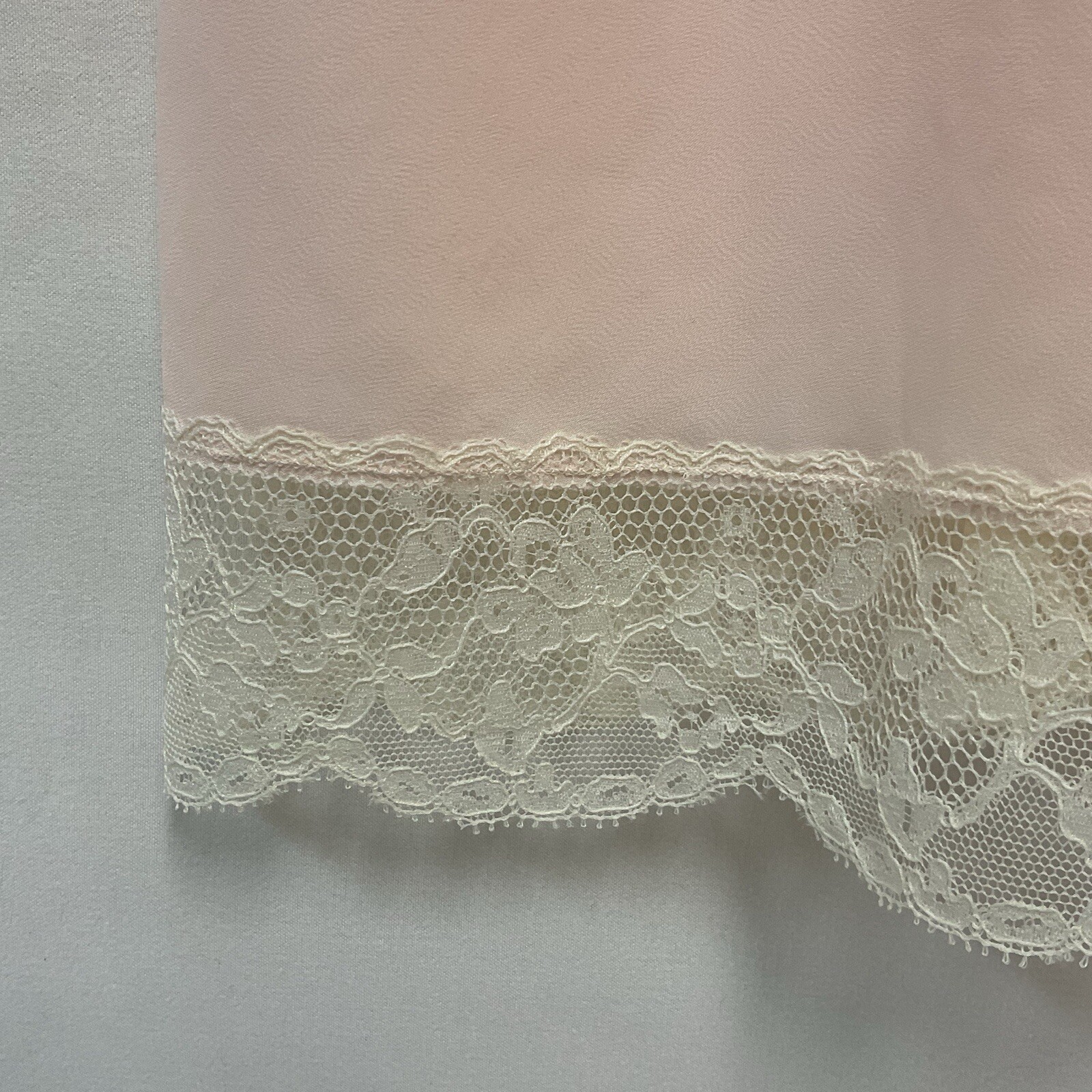 Vintage Barbizon 14 Pink Acclaim Full Slip Dress Crepe Remarque Lace Trim Insets