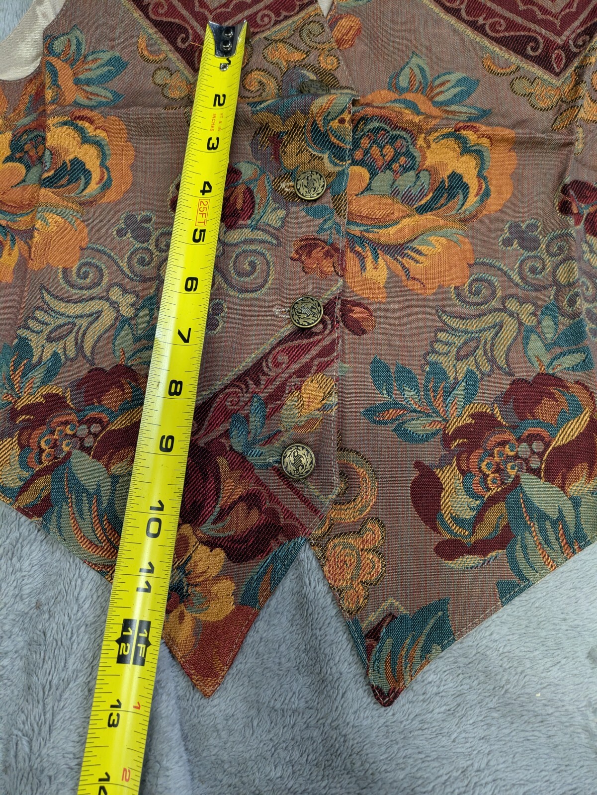 Vintage Nadia Embroidered FLOWERS Tapestry Women’s MED Grandmacore Vest NEW v2