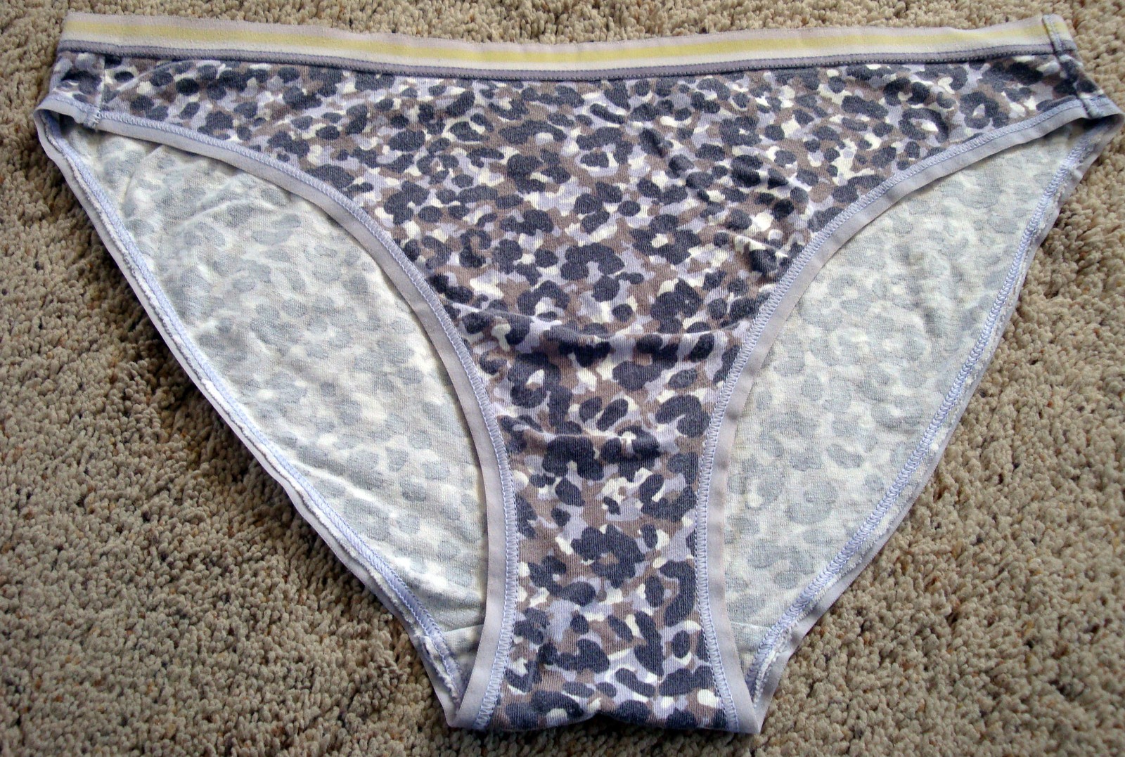 Lot of 5 Victoria’s Secret M Vintage Cotton Bikini Hipster Hiphugger Lace Modal