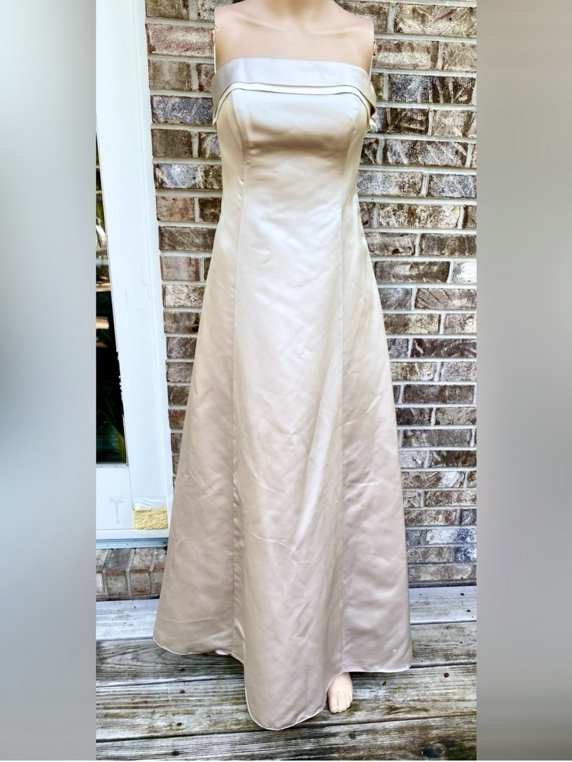 Vintage 90s Michaelangelo Strapless Satin Gown in Cream Size 6
