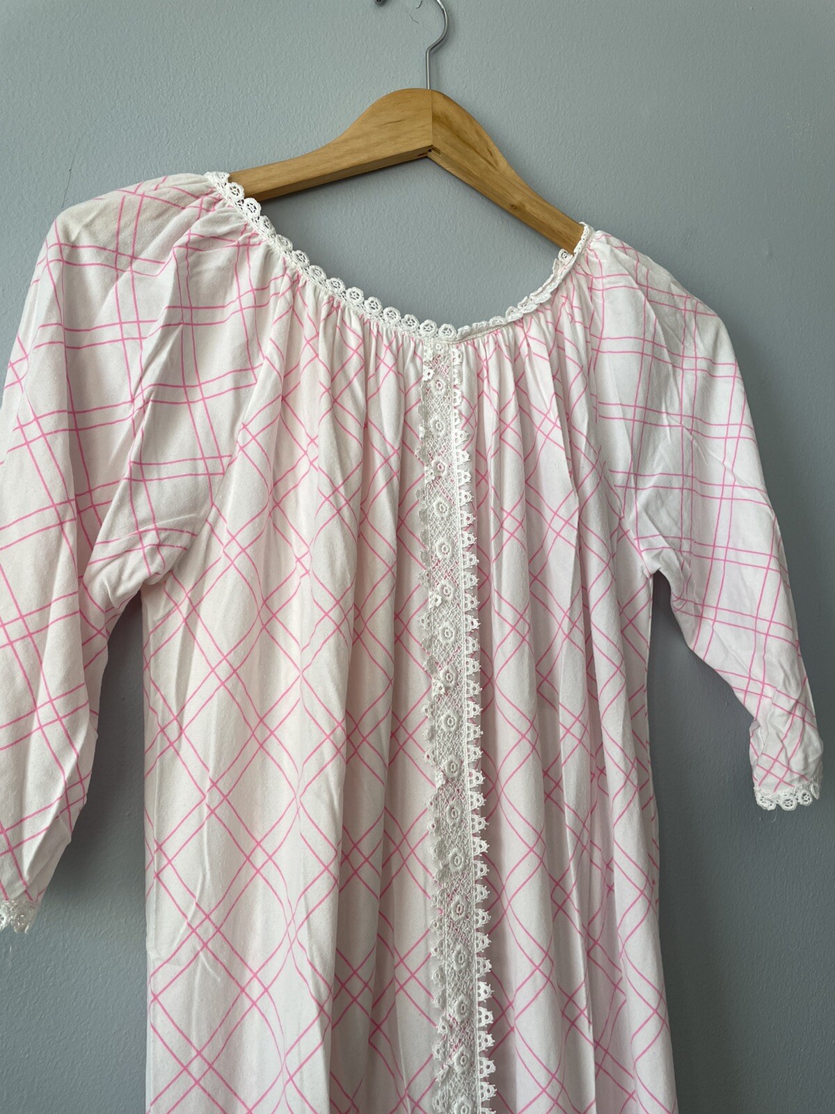 Leonora Gown Nightgown Lace Pink 60s Vtg Small