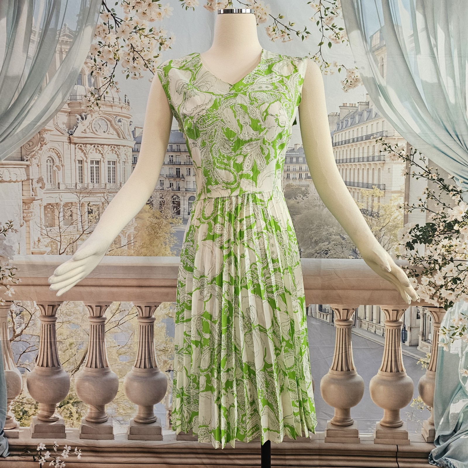 Vintage 1960’s Dress Shift Mod Floral Lime Green Sleeveless V-neckline