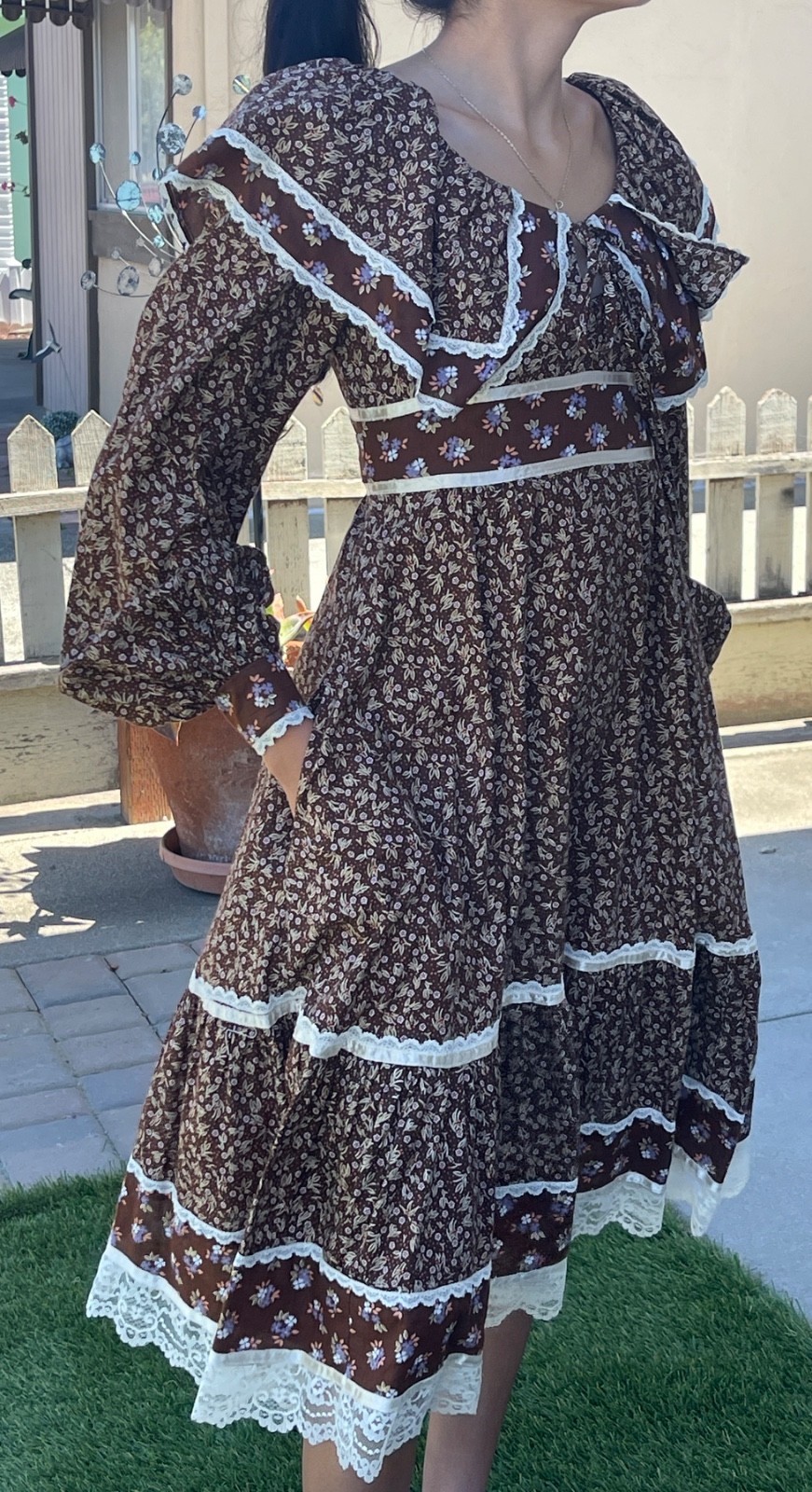 Vtg 1970s Gunne Sax Style Brown Calico Prairie Dress Ruffle Midi Small~Tag Cut