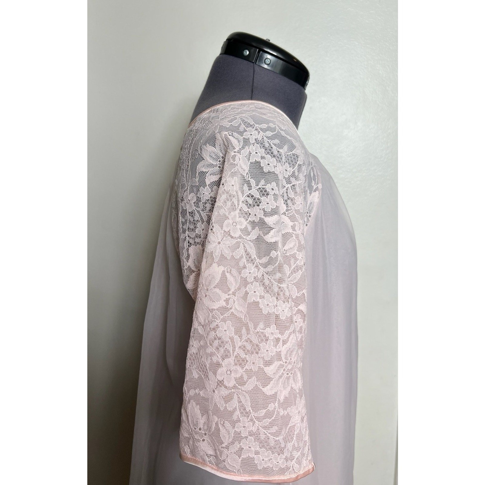 Vintage 1950s Vanity Fair Pink Chiffon Peignoir Robe Lace Sheer Babydoll XS