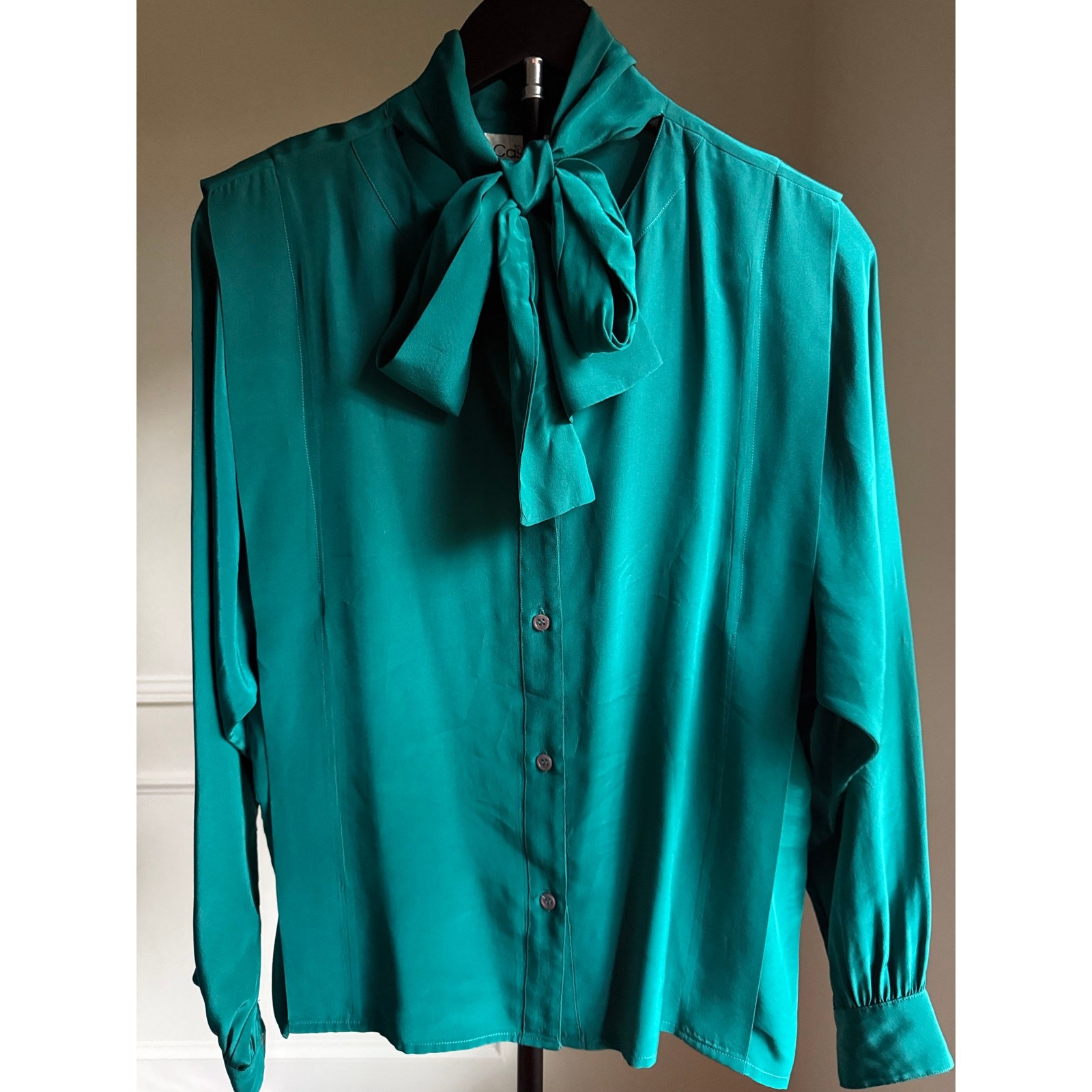 Vintage Emerald Green Silk Tie Neck Blouse Old Money Office Siren Top Size 10