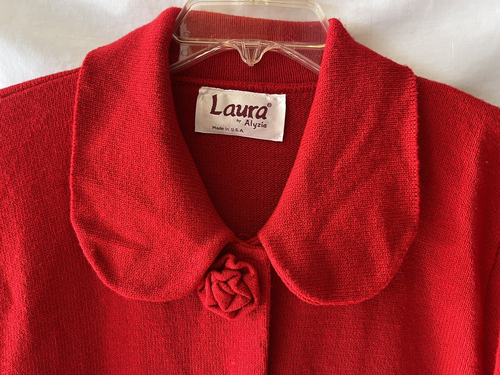 VINTAGE LAURA by ALYZIA, Women’s L Red Cardigan Sweater Knit Flower Accents