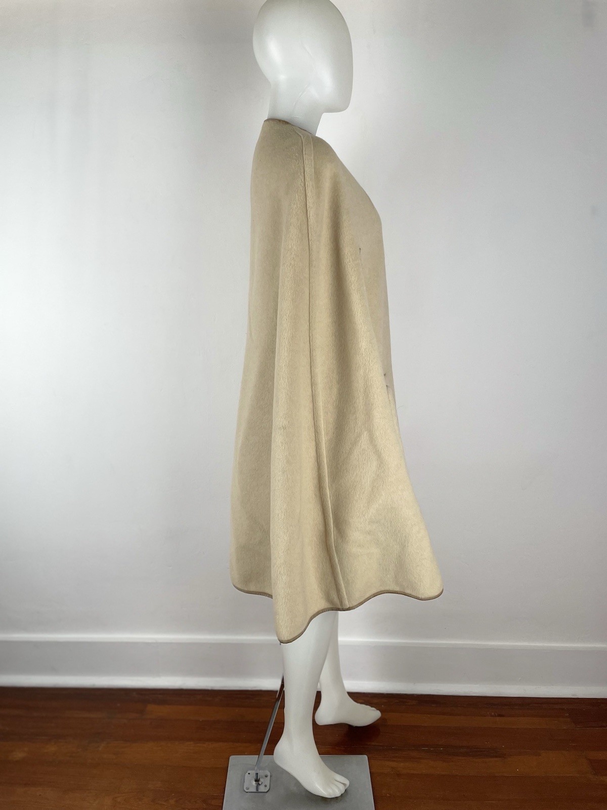 VTG 60s Cape Wool Leather Trim Ring Zipper ILGWU (SEE FLAWS