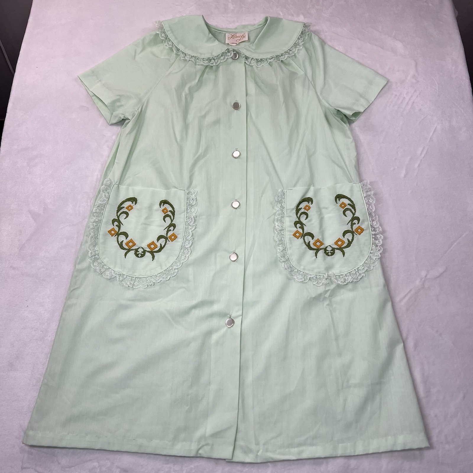 VTG Leisure Life Mint Green Embroidered Button Up Lounge Maxi House Dress Sz 16