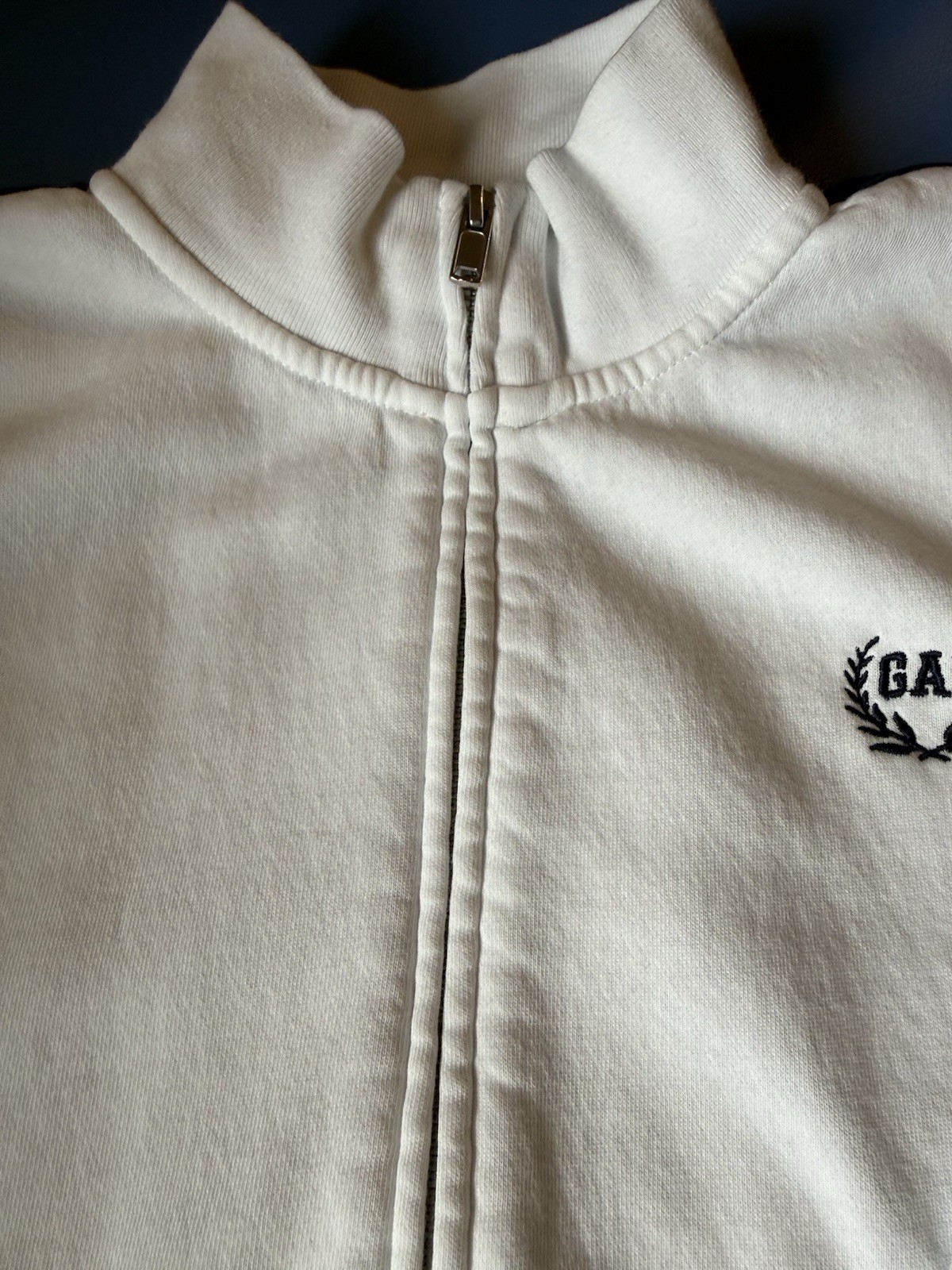 Vintage Gap Soft Track Jacket Size S White Blue Y2K Full Zip Pockets Logo