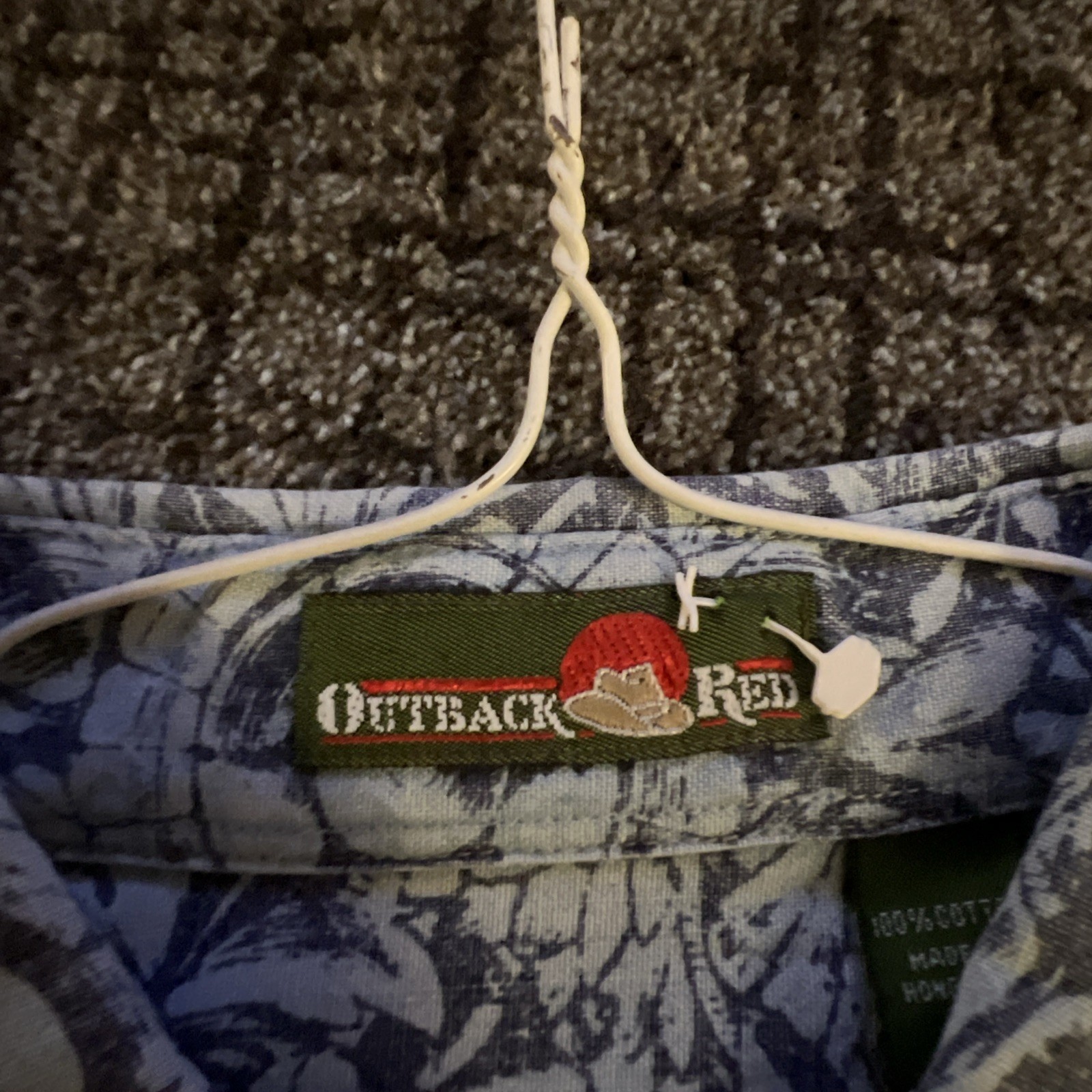 Vintage 80’s Outback Red women’s printed chambray size small