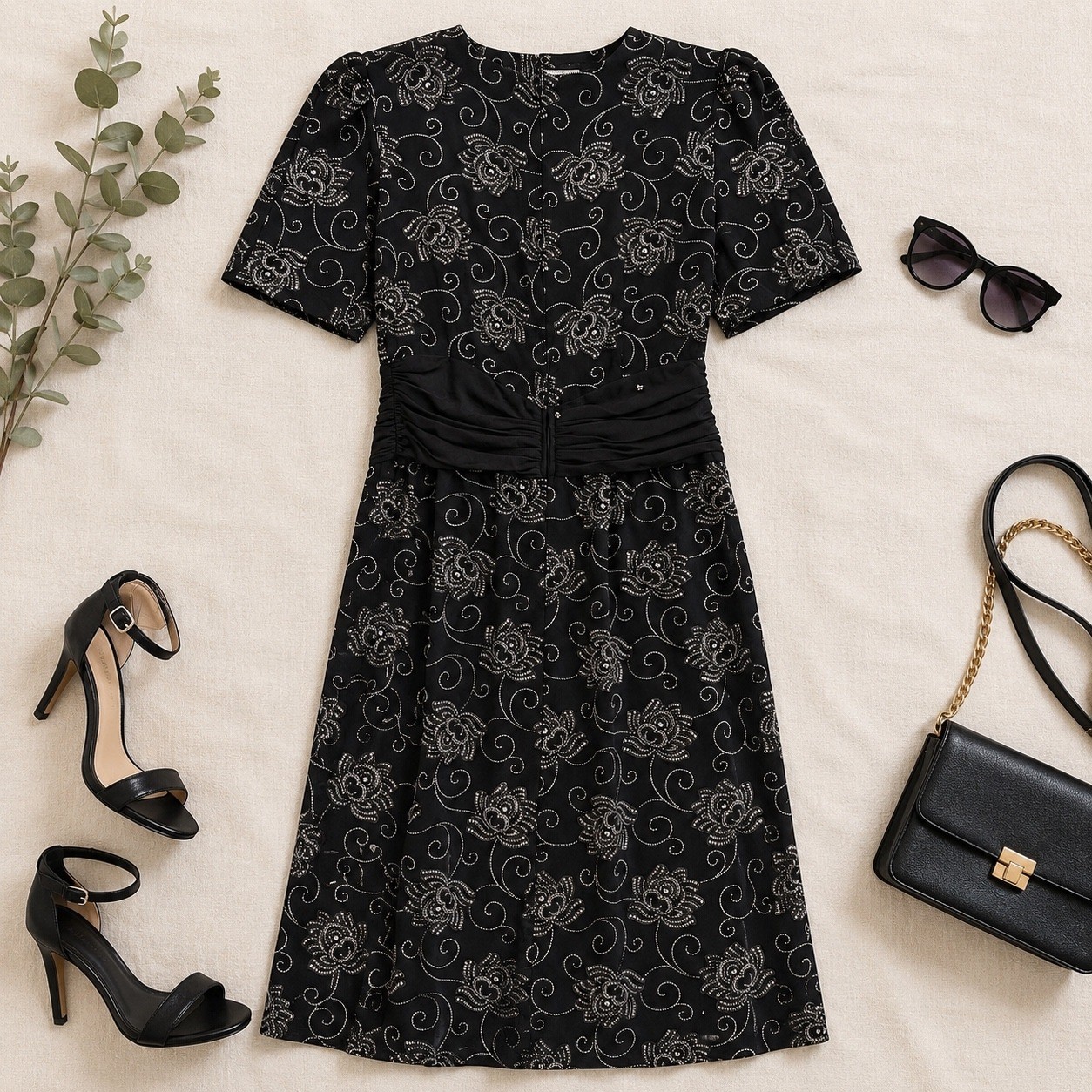 Maggy London Jeannene Booher Vintage 100% Silk Floral Midi Dress Black White 10