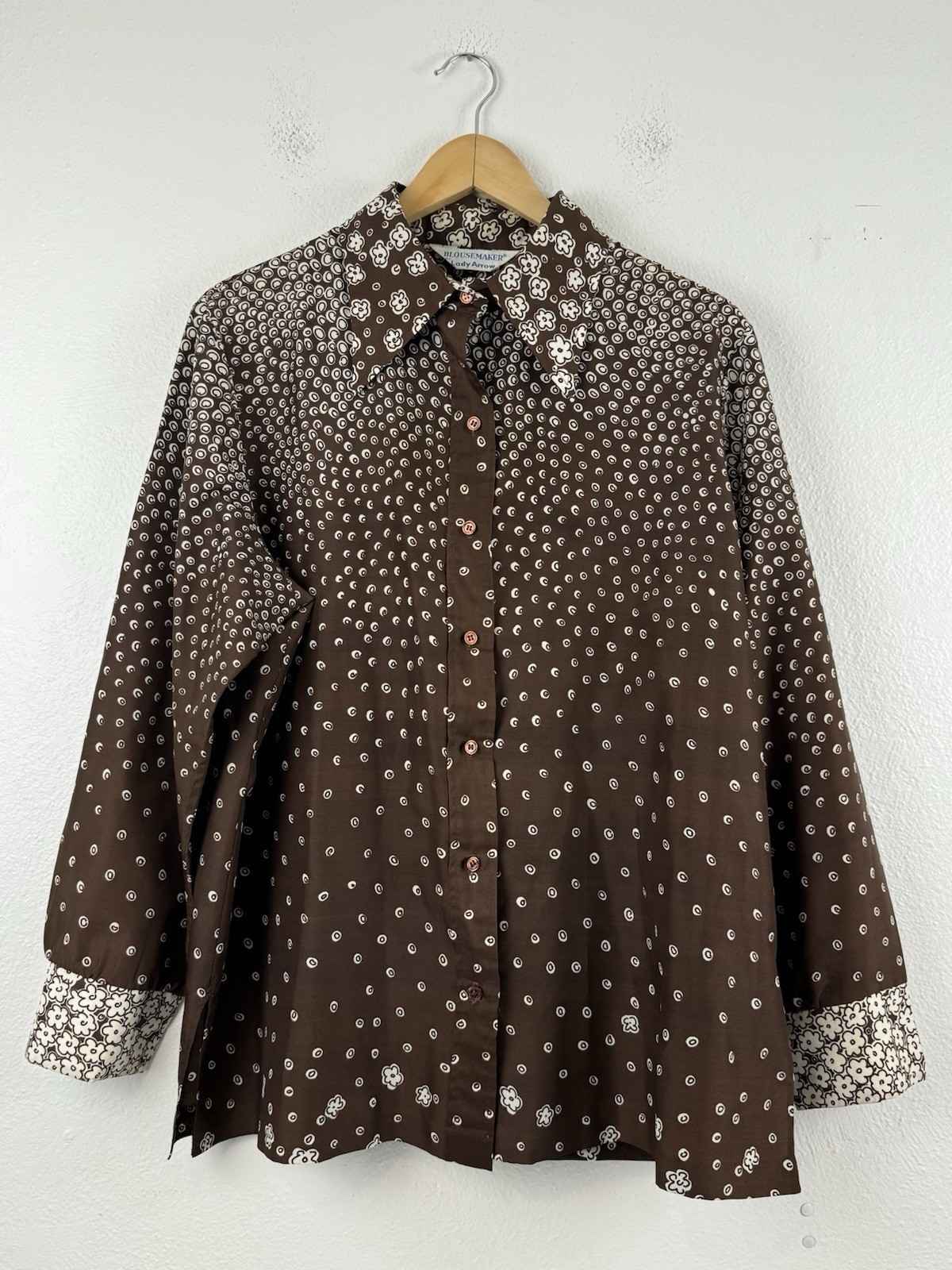 Vintage 1970s Blousemaker Lady Arrow Brown Floral Button Up Shirt