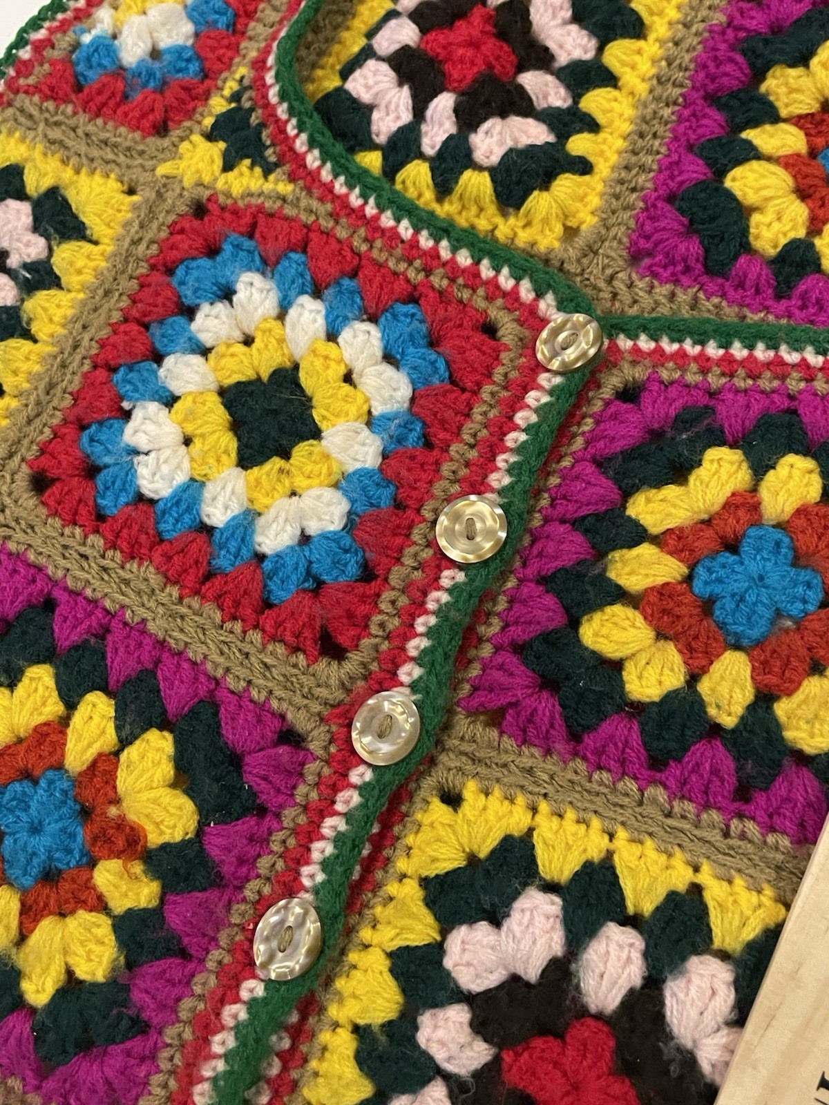 Vintage 70’s Charlie’s Girl Erika Elias Granny Square Crochet Vest Cropped XS
