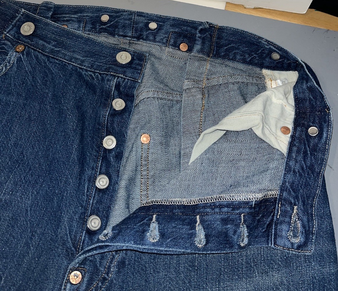 Levi’s Vintage Clothing LVC 501R 1915 Jeans Buckle Back Selvedge Barrel 30 x 25