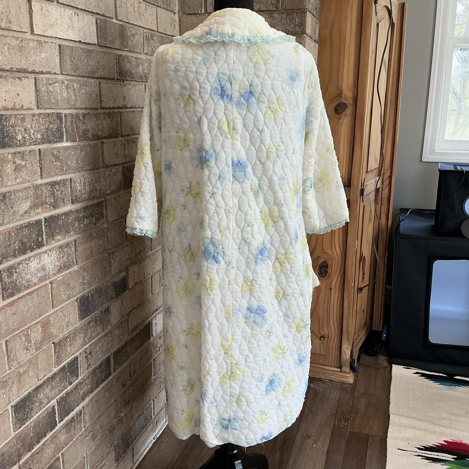 60s VINTAGE Paulette Chicago Quilted Floral Robe Duster Size 12 Blue Yellow 20D6