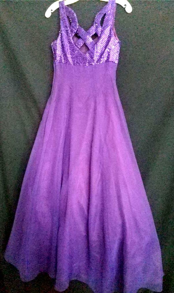 1980’s PURPLE SEQUIN, CHIFFON EMPIRE FULL LONG, EVENING, PROM DRESS 32″ BUST-USA