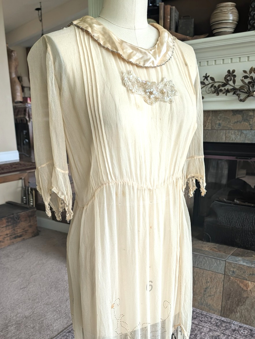 Antique 1920s silk beaded sheer dress beige flapper 40″ bust bead trim