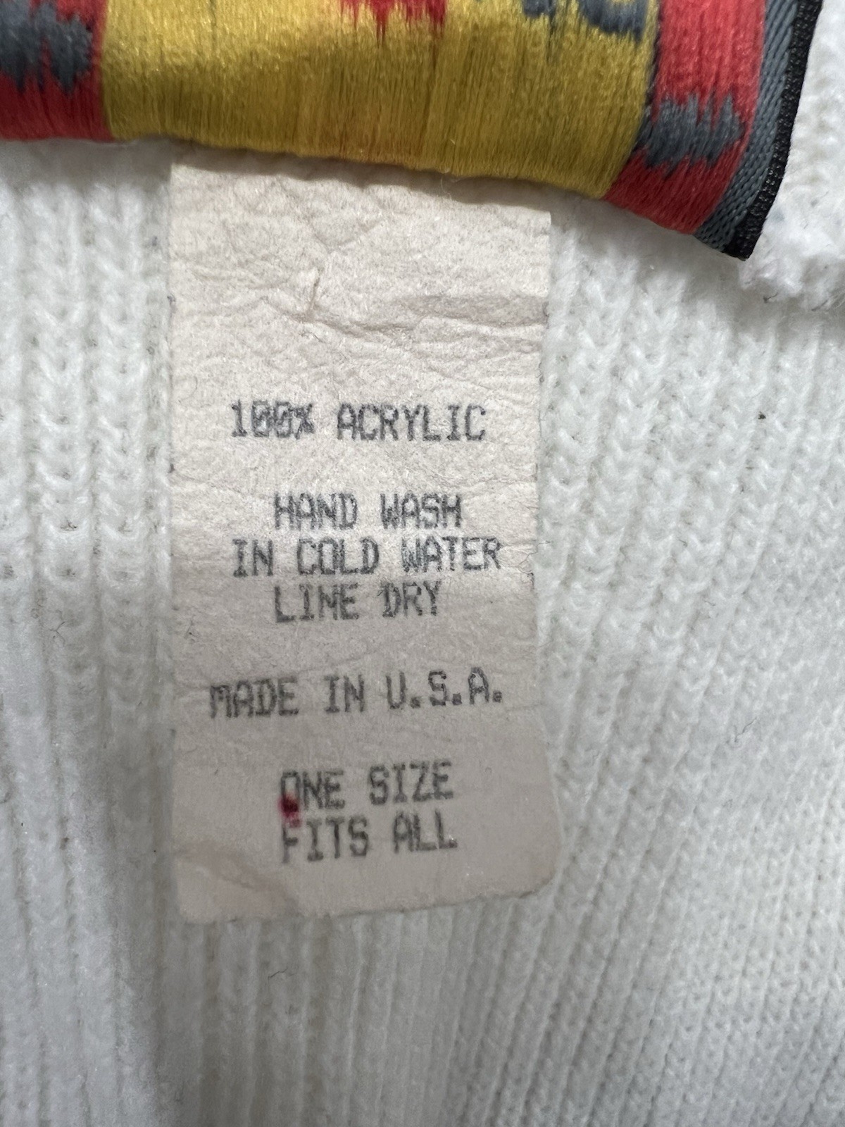 White Vintage Focus USA Sweater With Leopard Prin And Tiger Desing Finds