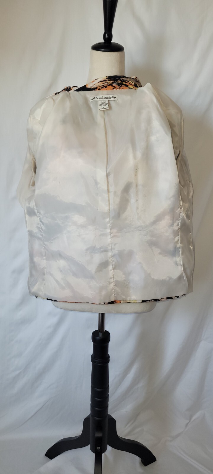 Vintage David Brooks Womens Blazer Jacket. Size Lg. Shell 95 % Silk.