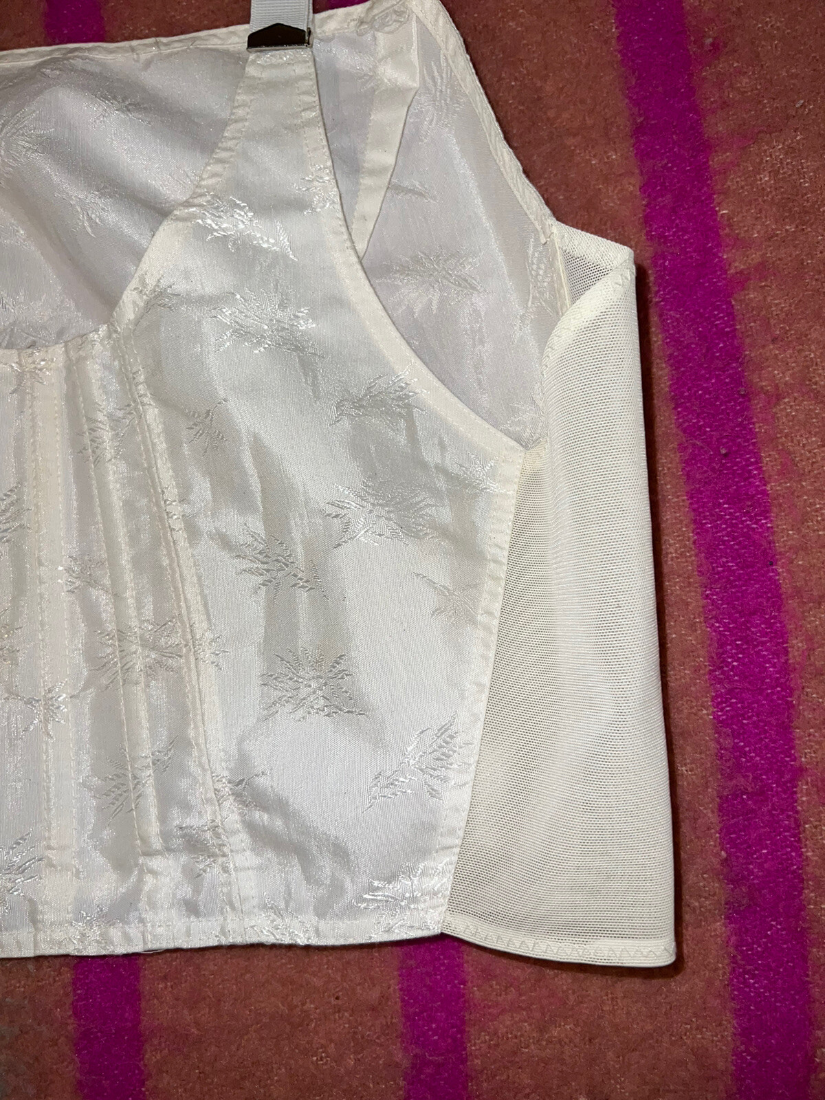 Vintage Wynette By Valmont Garter Belt Size L-30 RARE!!