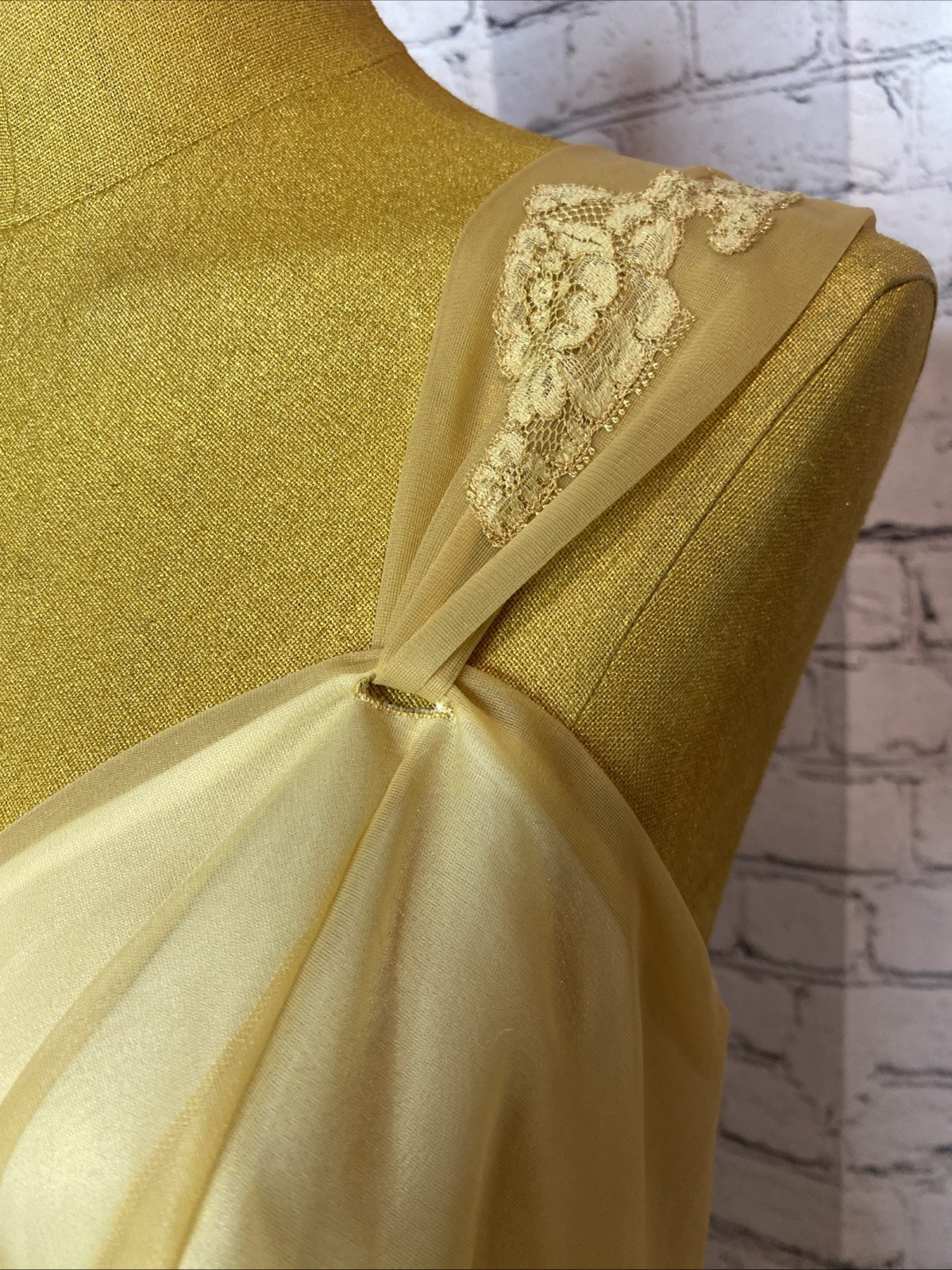 Vintage 50’s Vanity Fair Nightgown Double Nylon Tricot Beige Nude Lace 32