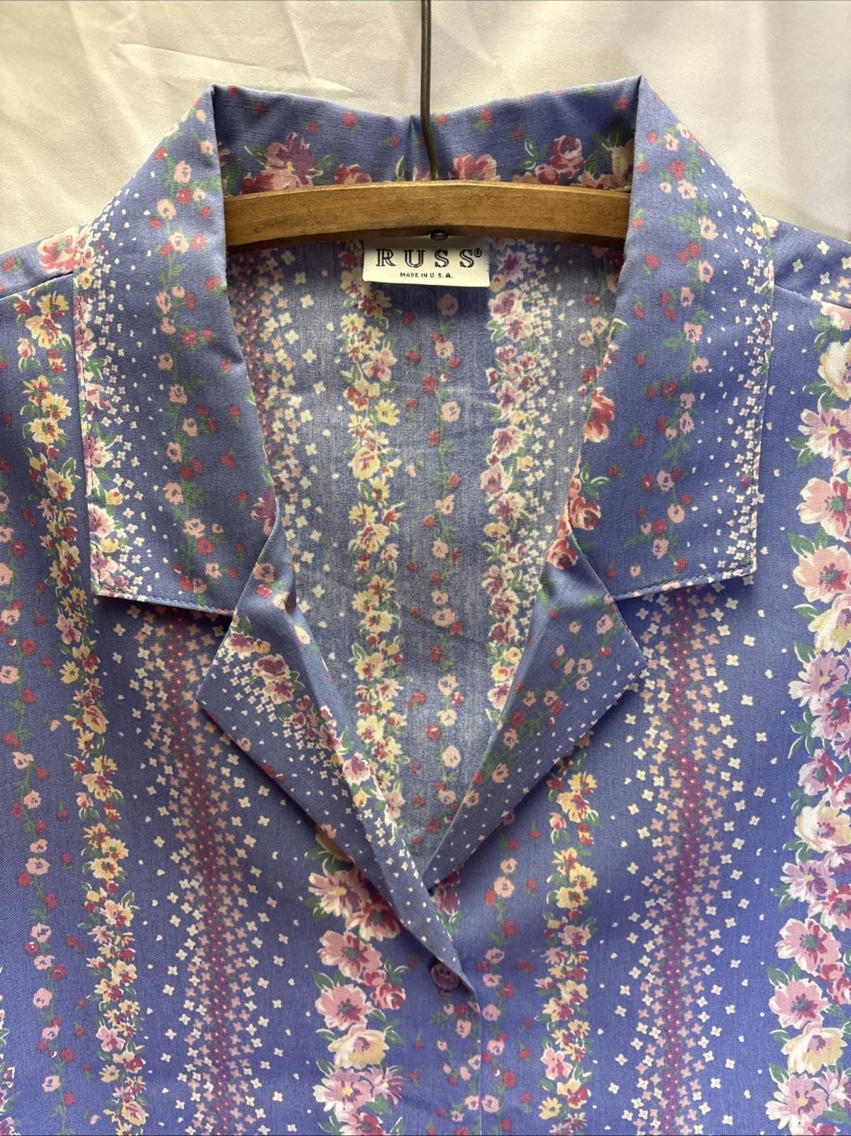 Vtg Russ Women’s Blue Floral Top Shirt Union Made In USA 1980s 80s Blouse Read