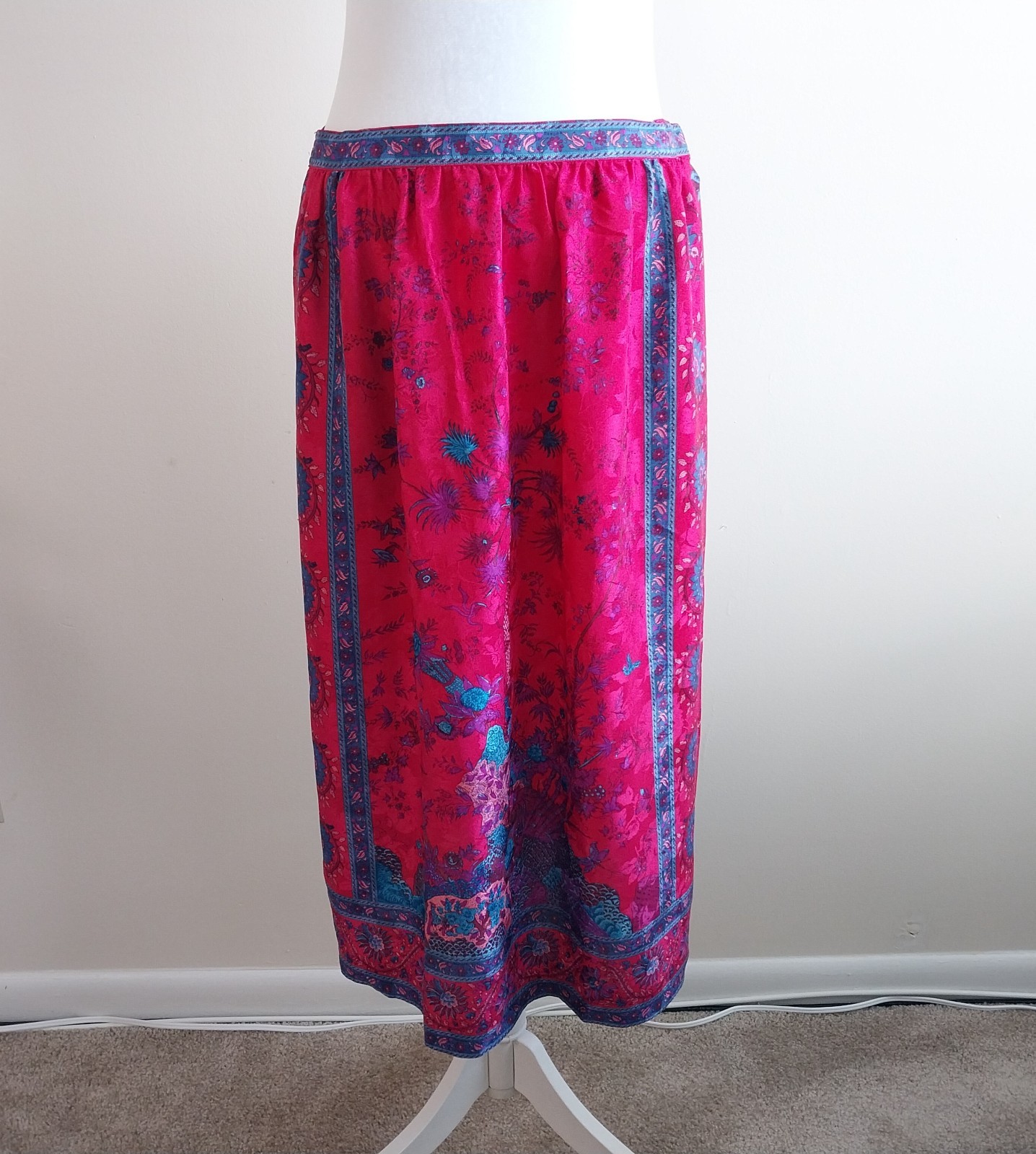 Vintage 100% Silk Midi Skirt Bright Pink size 8 Umi Collections by Anne Crimmins