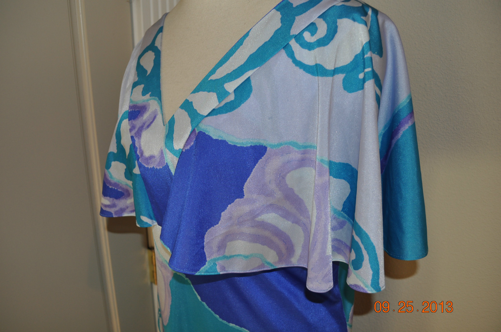 KIYOMI Hawaiian Maxi Dress flutter sleeve Hostess Aloha Tiki Liberty House Med