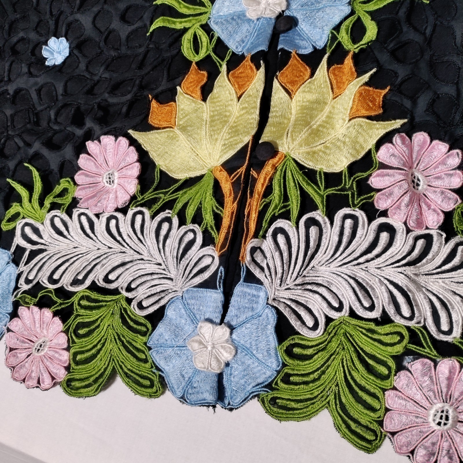 QUEEN CARO OF HONOLULU Vintage Cutwork Heavily Embroidered Applique Jacket Sz 3X