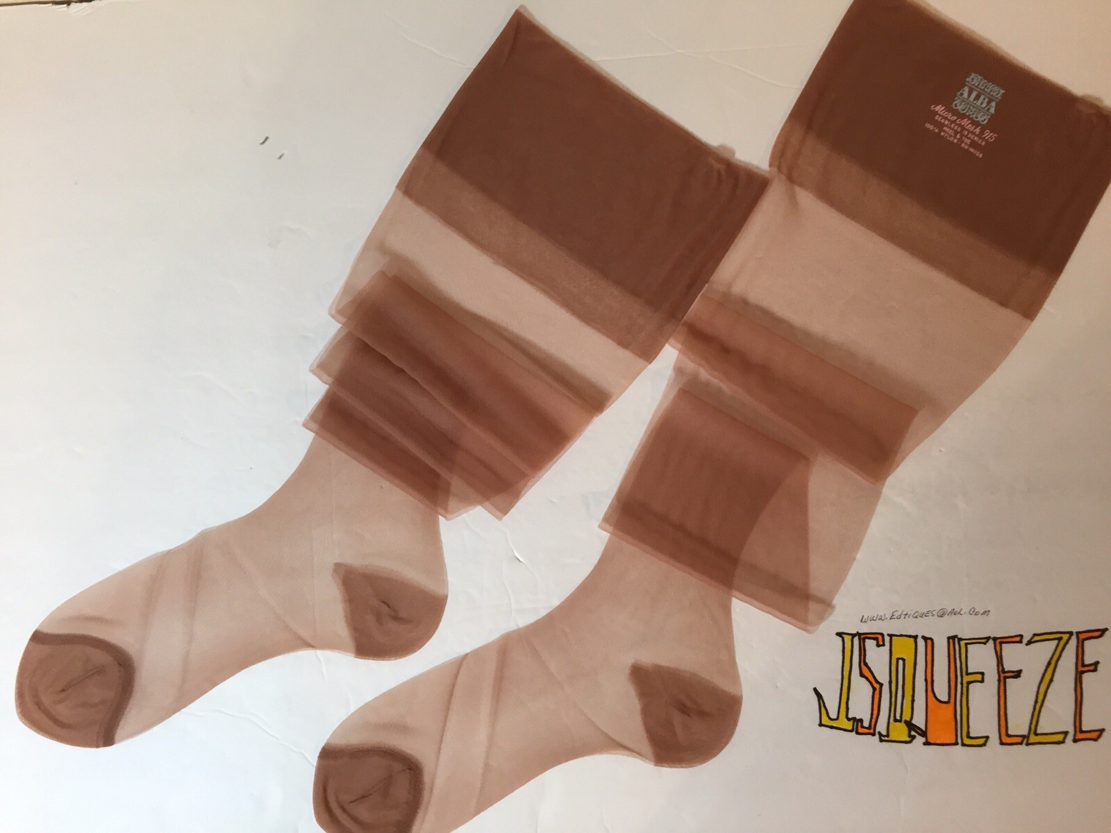 9 1/2 X 32” NYLON STOCKINGS 5 FABULOUS PAIRS 15 DENIER GARTER HOSIERY NYLONS LEG