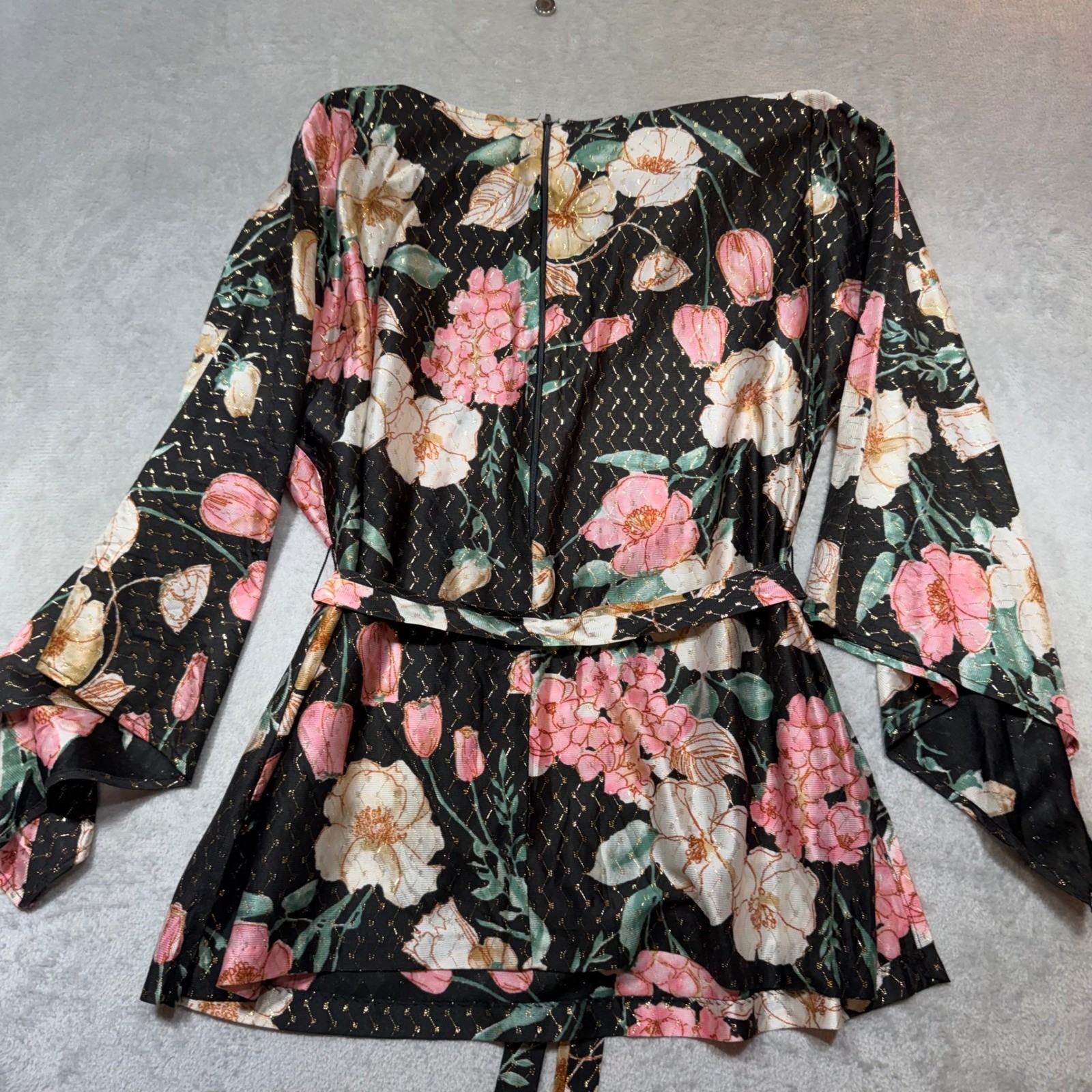 Vintage Shaker Sport Floral Metallic Gold Bell Sleeve Wrap Top Black Pink 38
