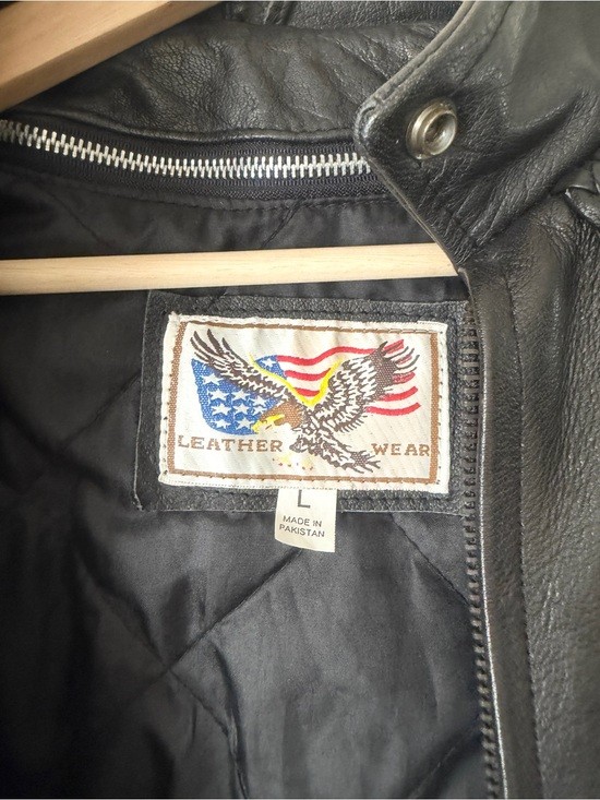 Vintage Leather Wear LARGE 100% leather black biker zip jacket