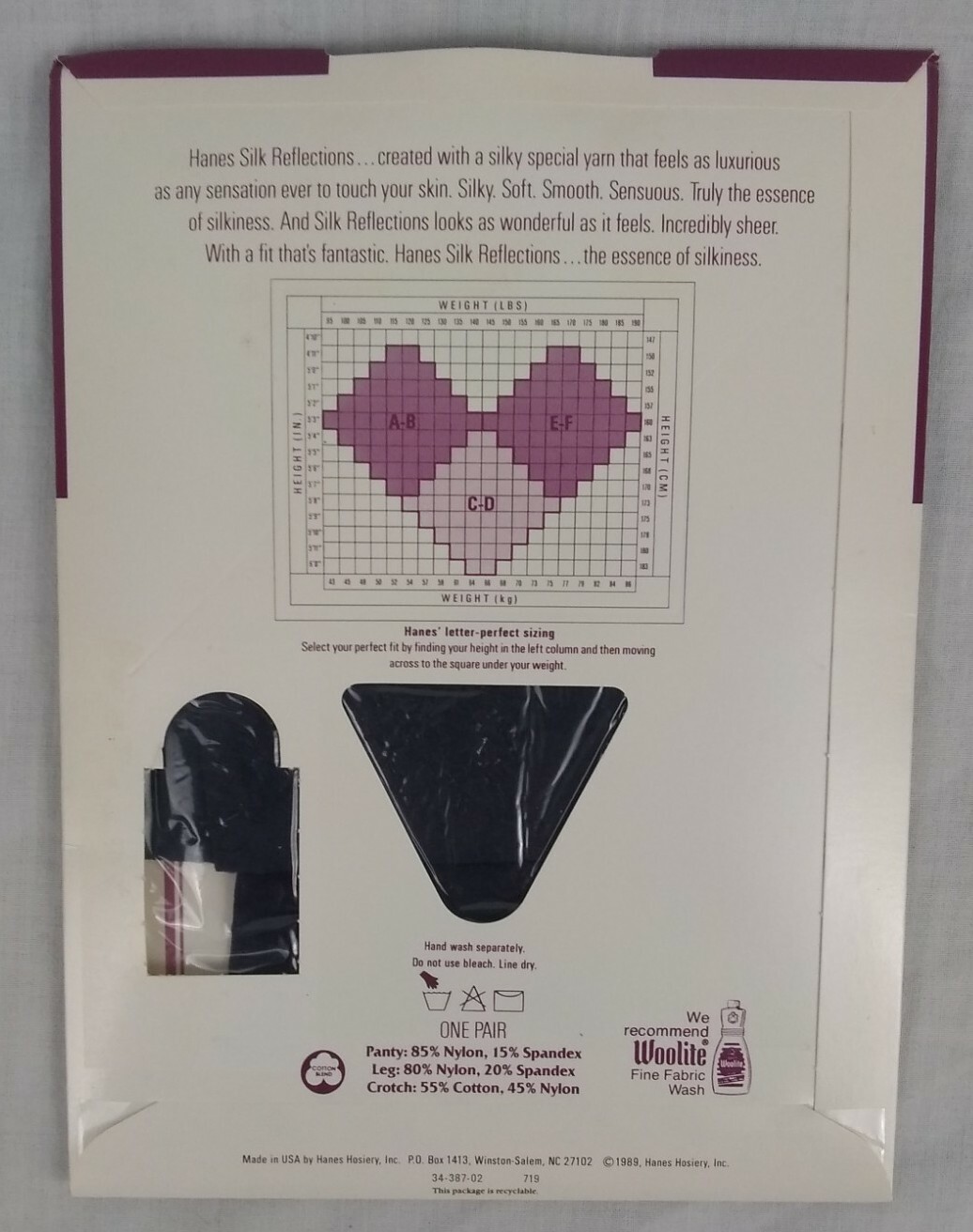 Vintage 1989 Hanes Silk Reflections Pantyhose Light Support Classic Navy Sz A-B
