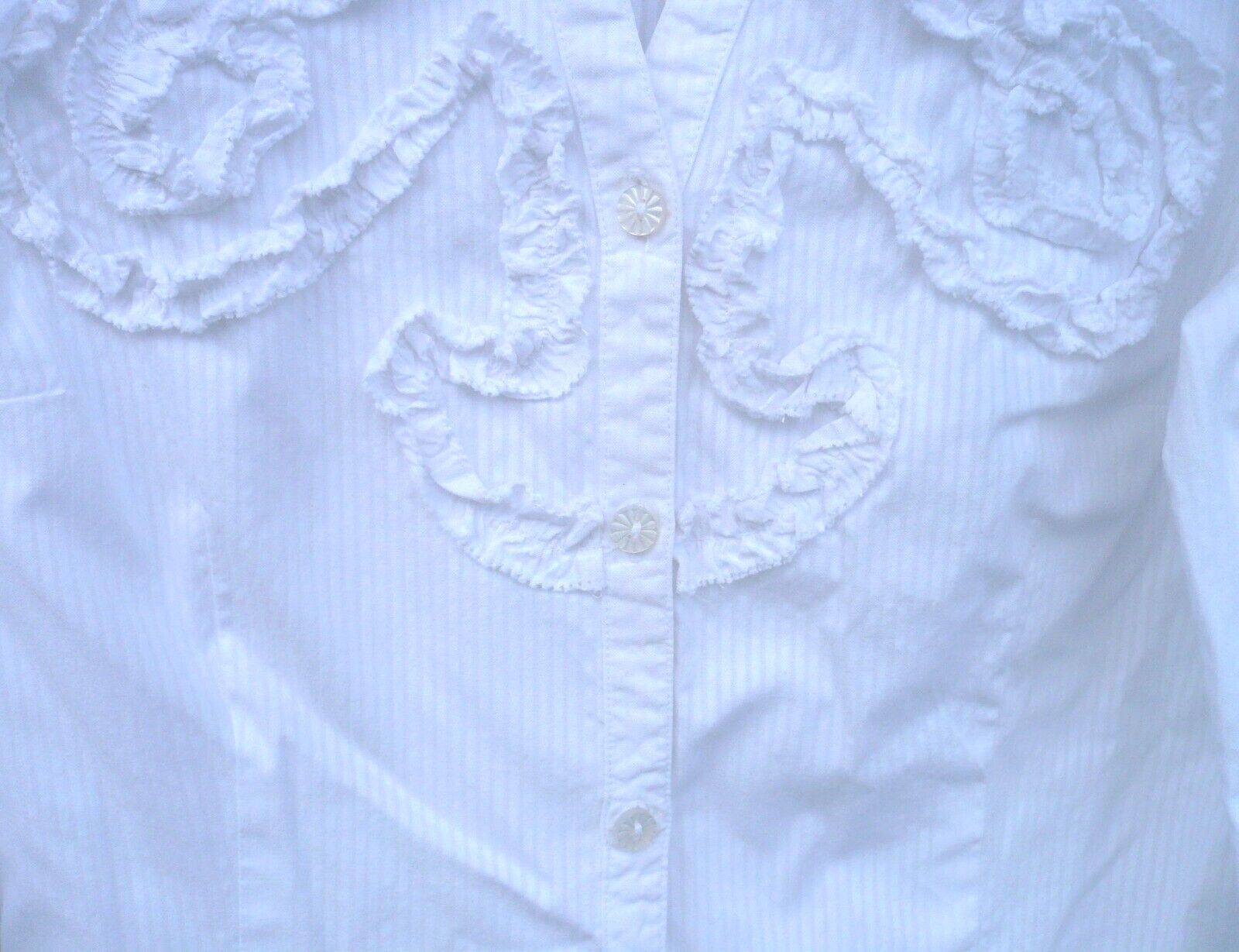 VTG 90S VAN HEUSEN STUDIO 100 COTTON FITTED RUFFLED SWIRL M WHITE LS BLOUSE LADY