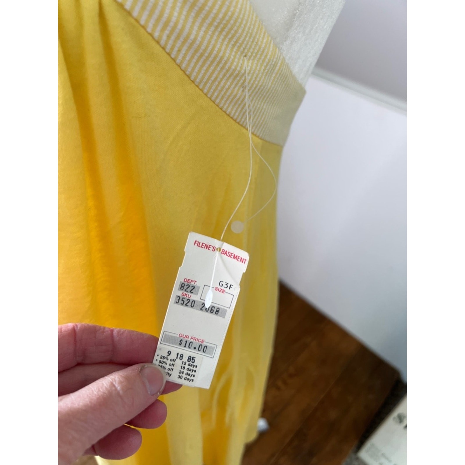 Vintage 1980s Yellow Summer Dress or swim cover – Classic Easy Fit size sm NWT