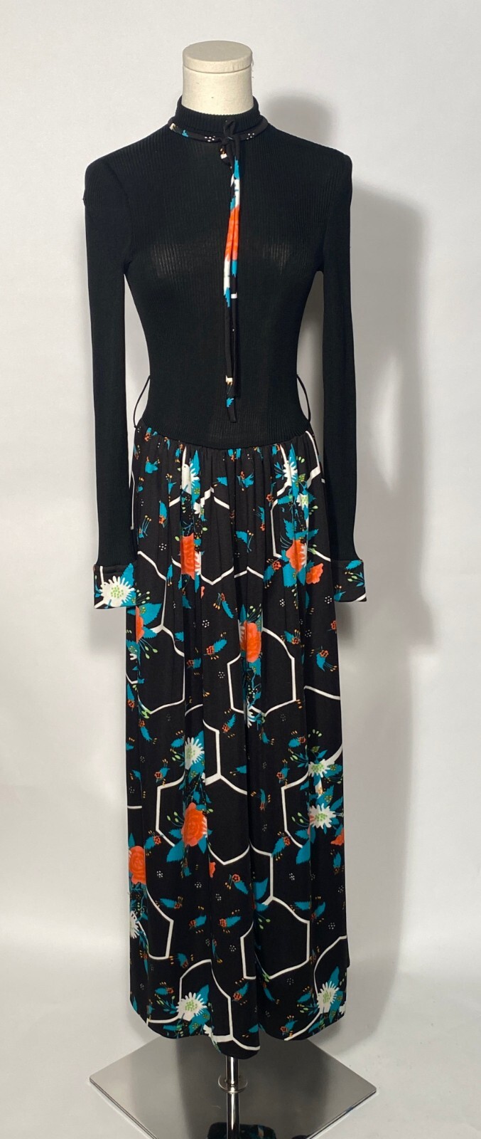 Vintage Italian Black Floral 1970s Maxi Dress No Belt Made In Italy Knit Top