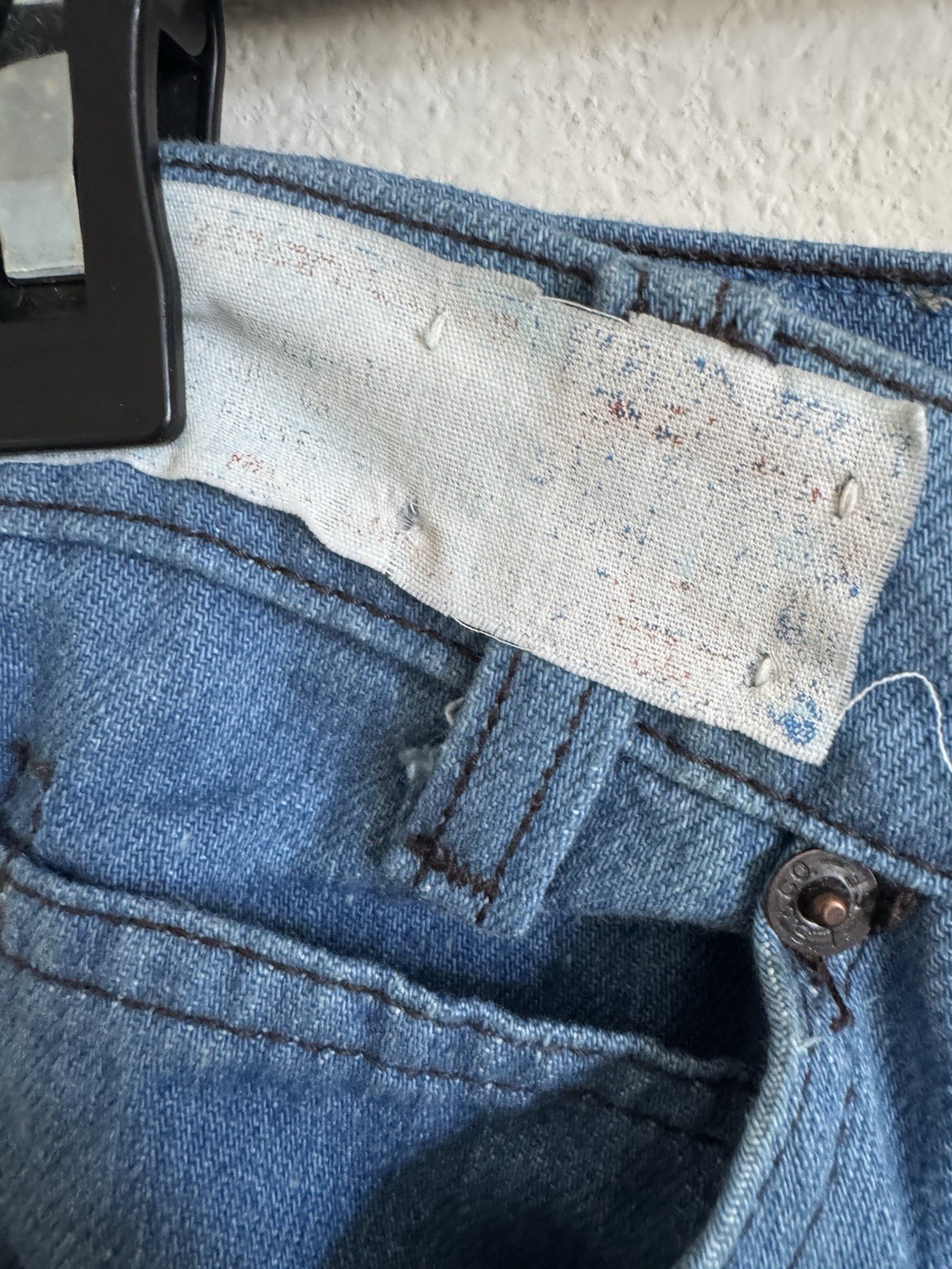 Vintage 1970s Deadstock Levi’s Hippie Boho Groovy Flare Jeans Size 27×34