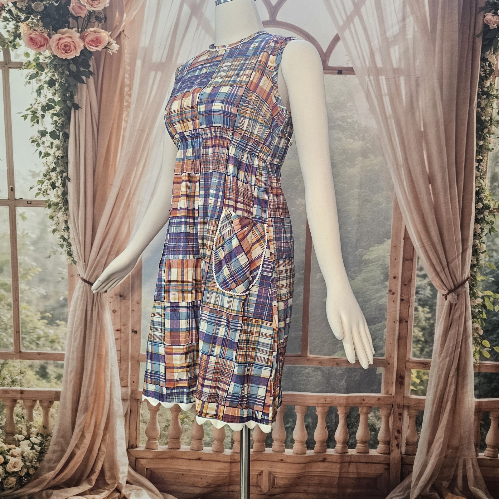 Vintage DEADSTOCK 1960’s Dress Fitted Patchwork Print Scalloped Hemlime NWT