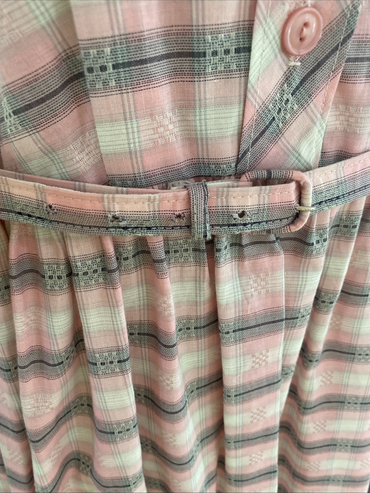 Vintage 1950s/1960s Plaid Cotton Shirt Dress With Pocket & Belt – Pink Grey