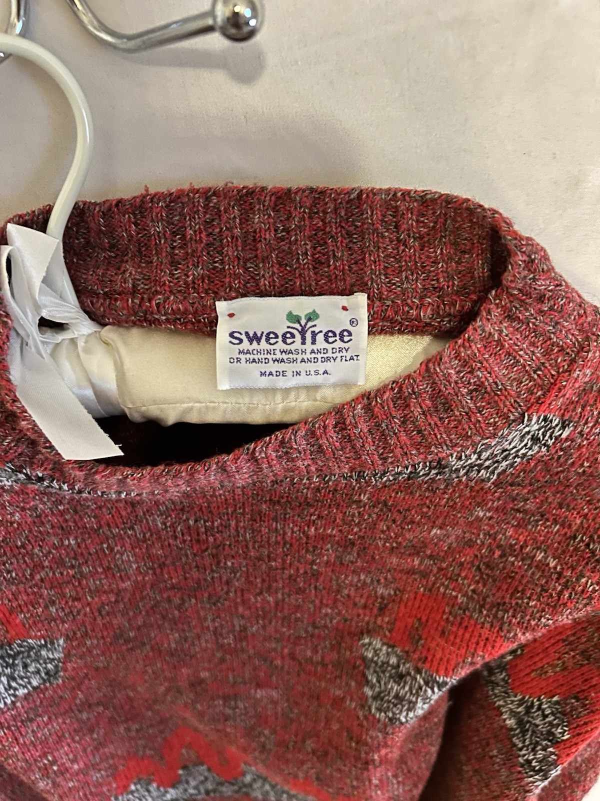 VTG 80s Sweetree USA Marled Knit Sweater Red Wave Graphic Grandpacore Indie M