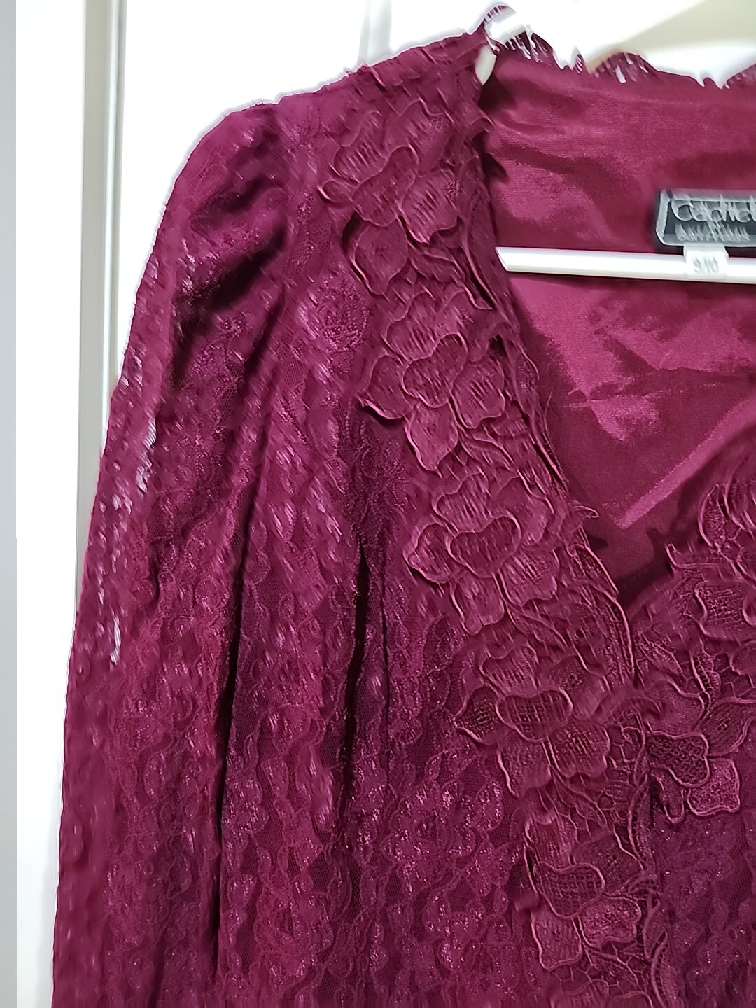 Vintage Cachet by Bari Protas Women’s Sz 9/10 Floral Lace Top Wine/Burgundy