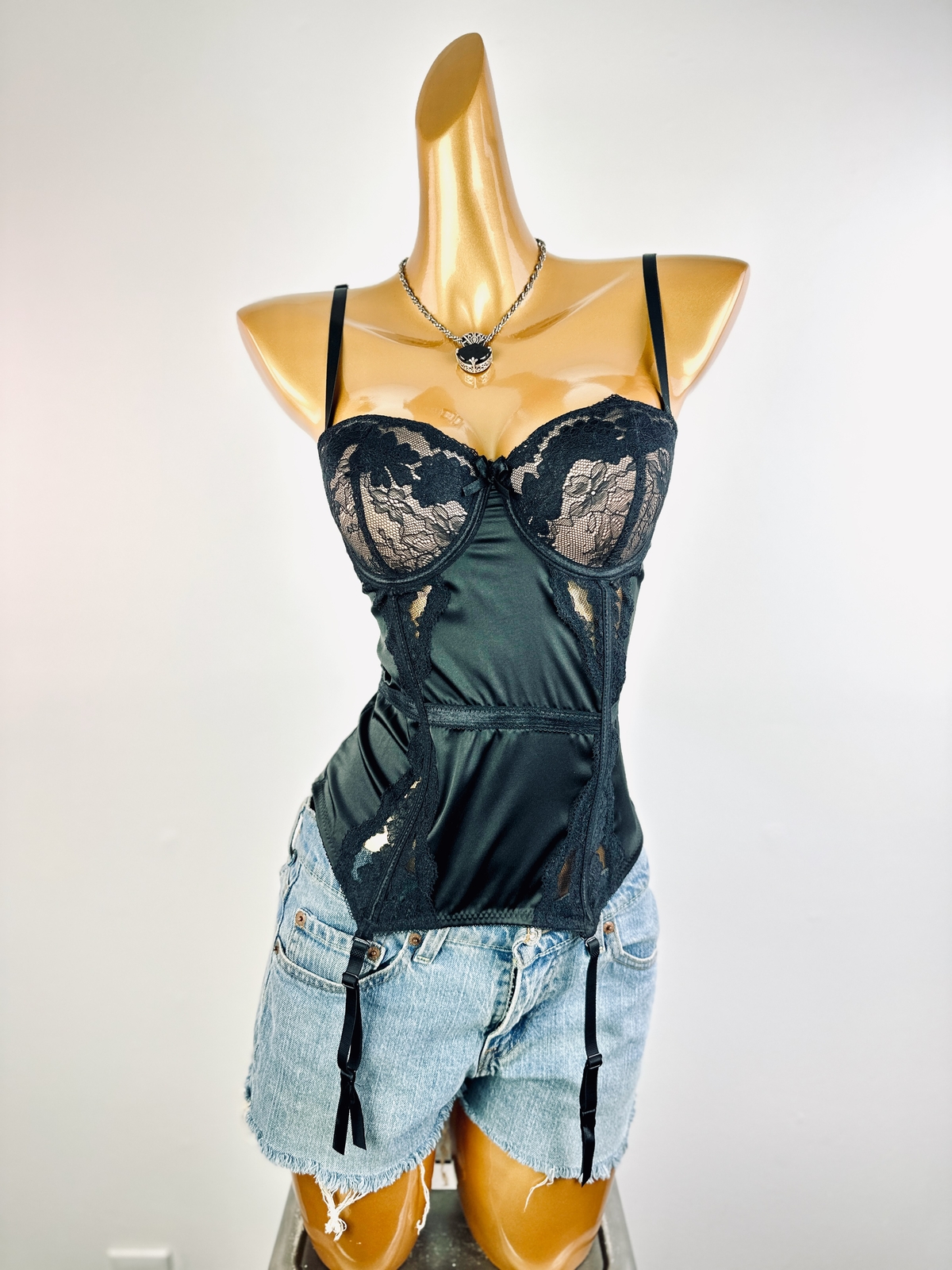 Frederick’s of Hollywood goth bustier corset top lingerie
