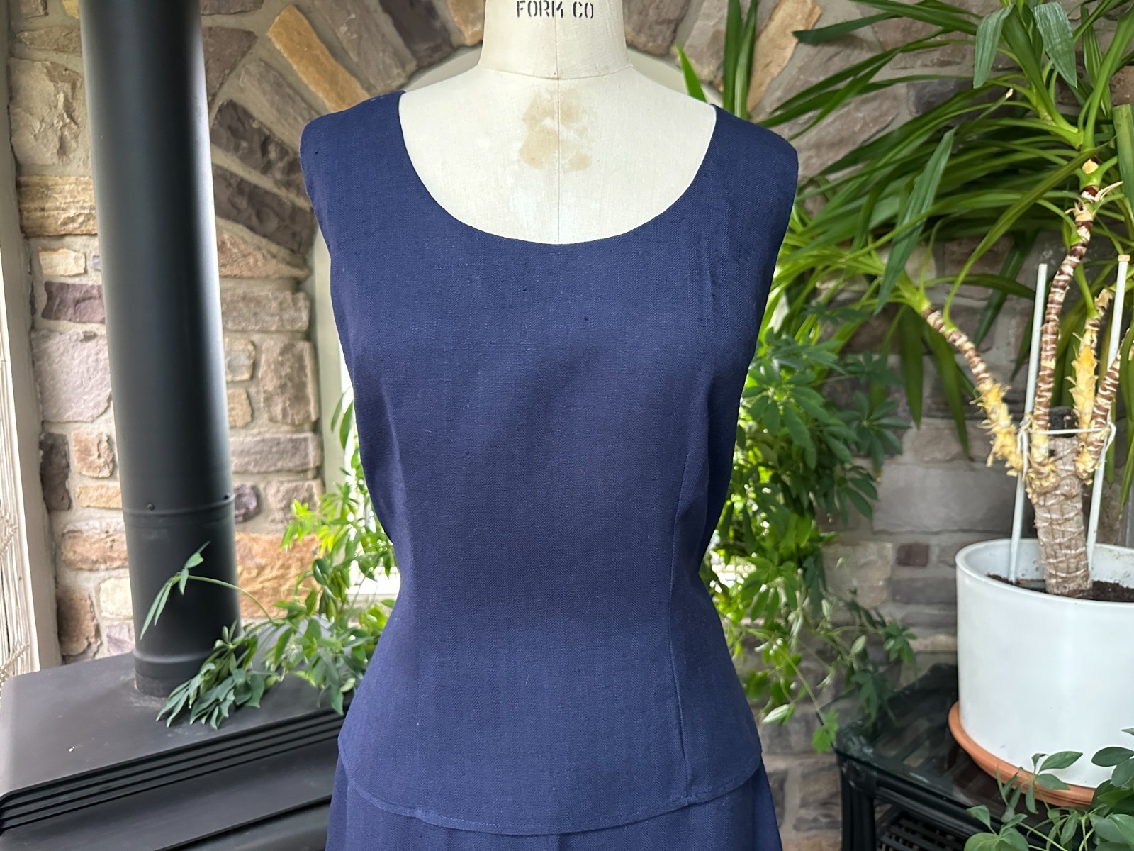 Vintage 1950s Nelly de Grab Navy Blue Textured Linen Look Rayon Skirt Suit Set