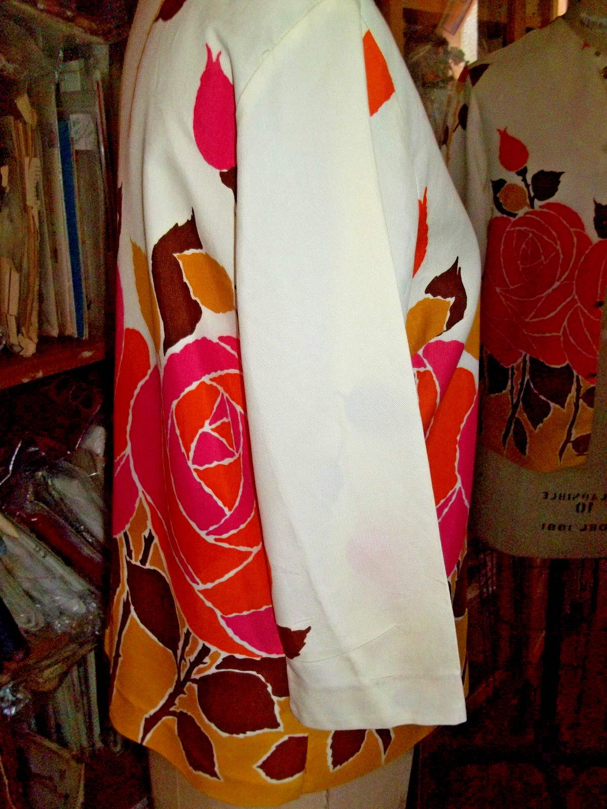 Vintage Jacket / top Lightweight Aladdin 50’s 1960’s Bold Flowers Rose Bud S